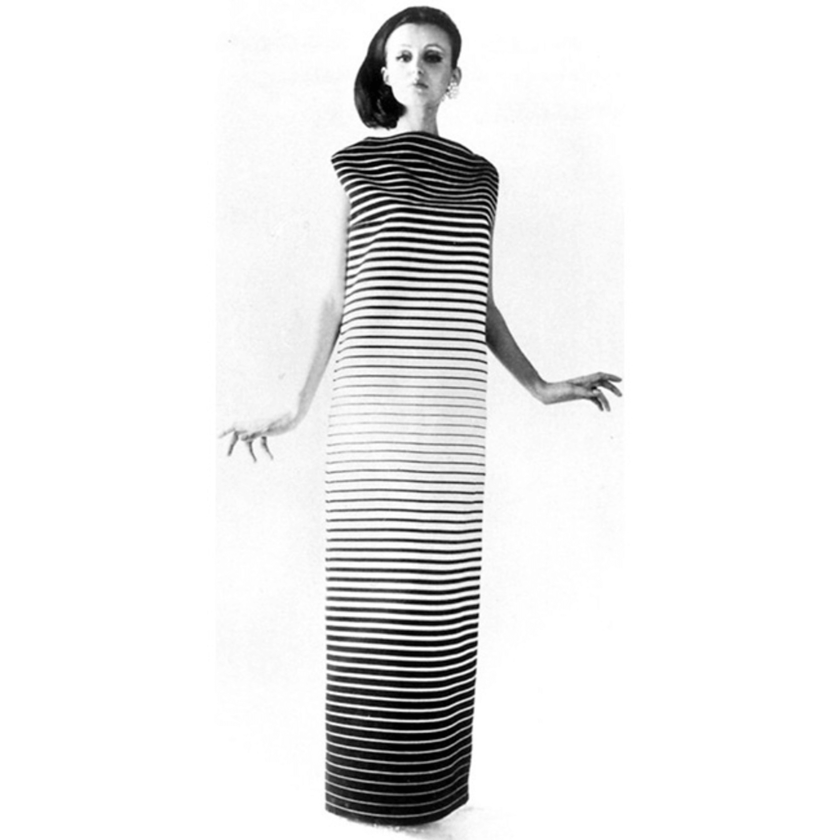 positivo-negativo dress by germana marucelli and getulio alviani. 1964 © Centro Studi e Ricerche Getulio Alviani © Centro Studi e Ricerche Getulio Alviani