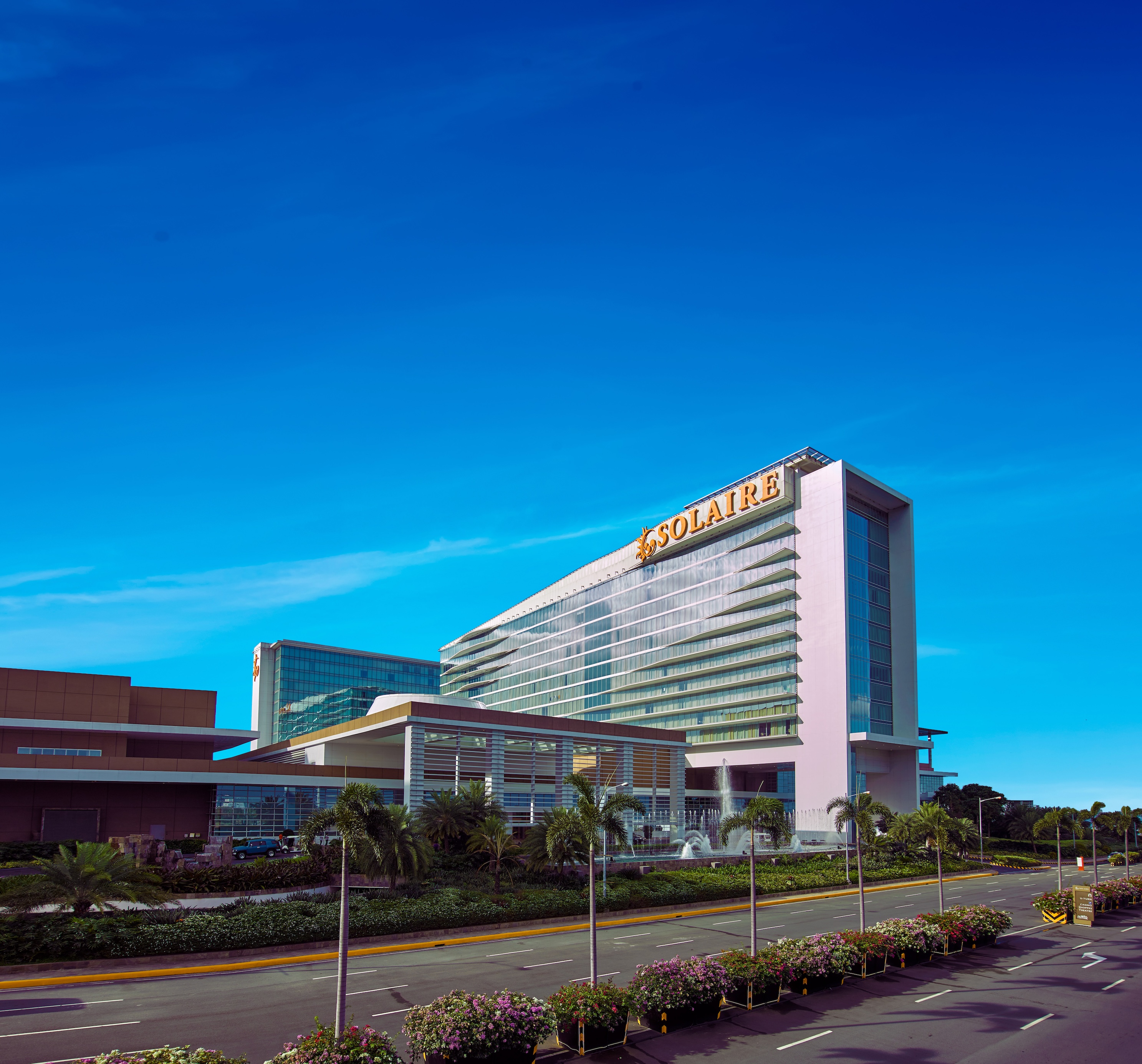 從台灣直飛馬尼拉只要2.5小時，即可抵達集結娛樂與豐富世界級餐飲的度假天堂。（圖片提供／Solaire Resort Entertainment City）