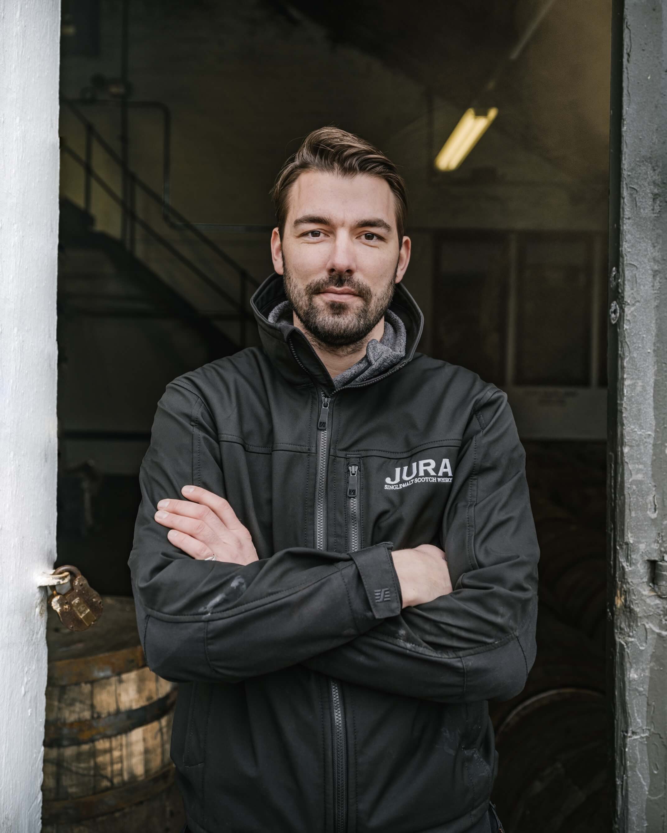 Jamie Muir從小在這座島長大,曾任JURA酒廠經理。