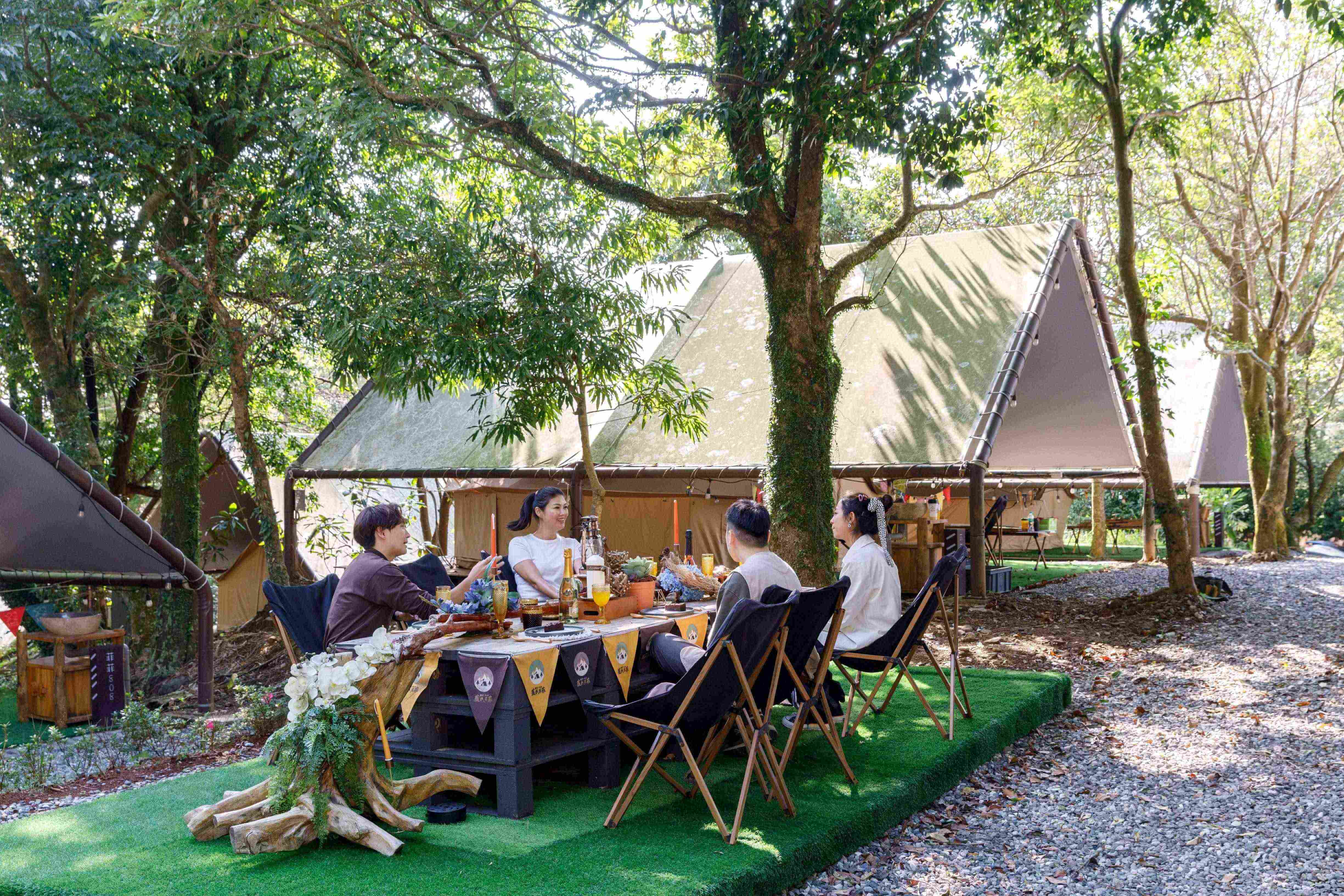 「山林帳」區域位於樹林之中，適合三五好友入住。攝影｜葉琳喬
