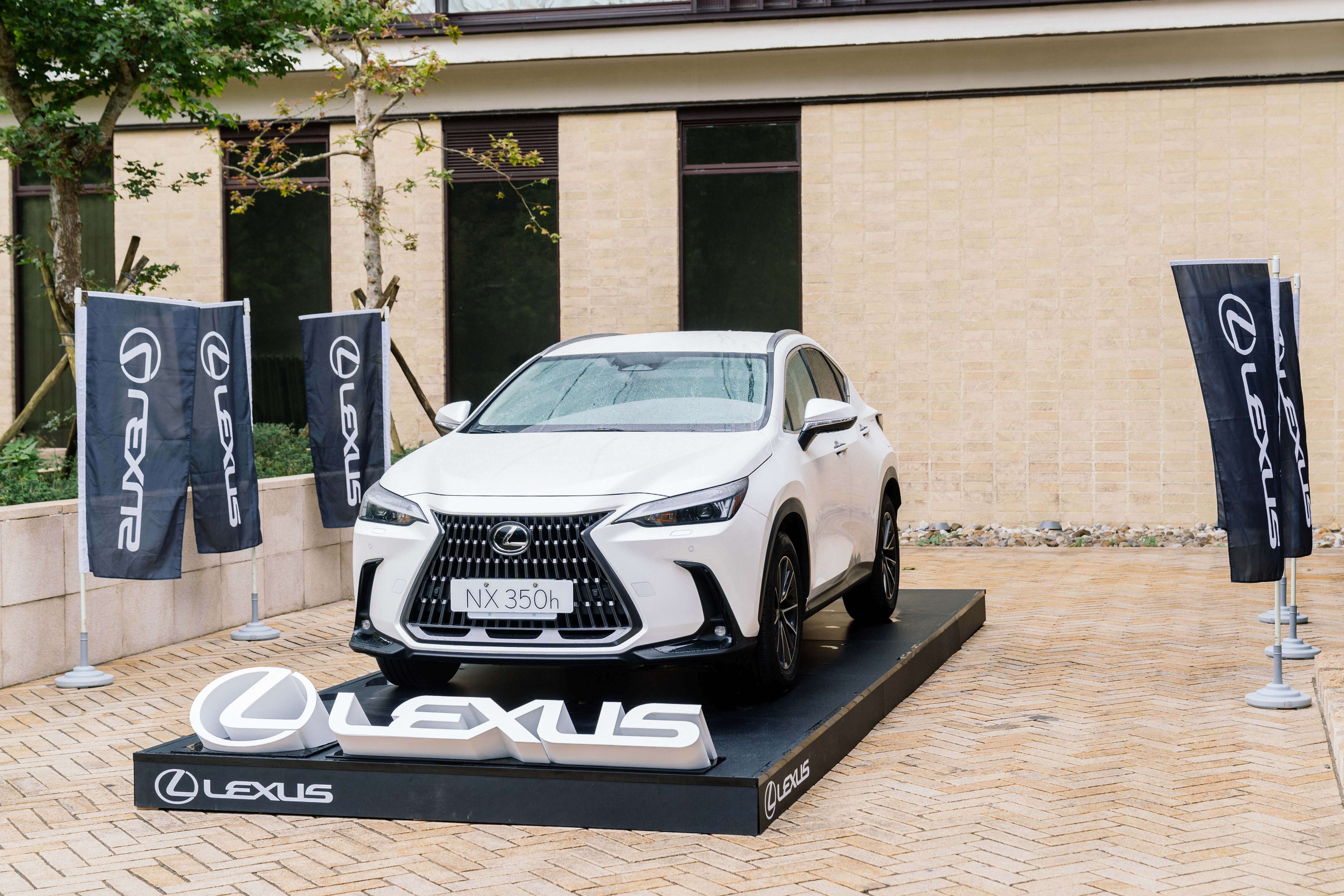 2025 VERSE春季年會由Lexus贊助，揭開一場「薈萃文化與知識的流動饗宴」，出發享受擁抱自然豐饒的愜意行旅。