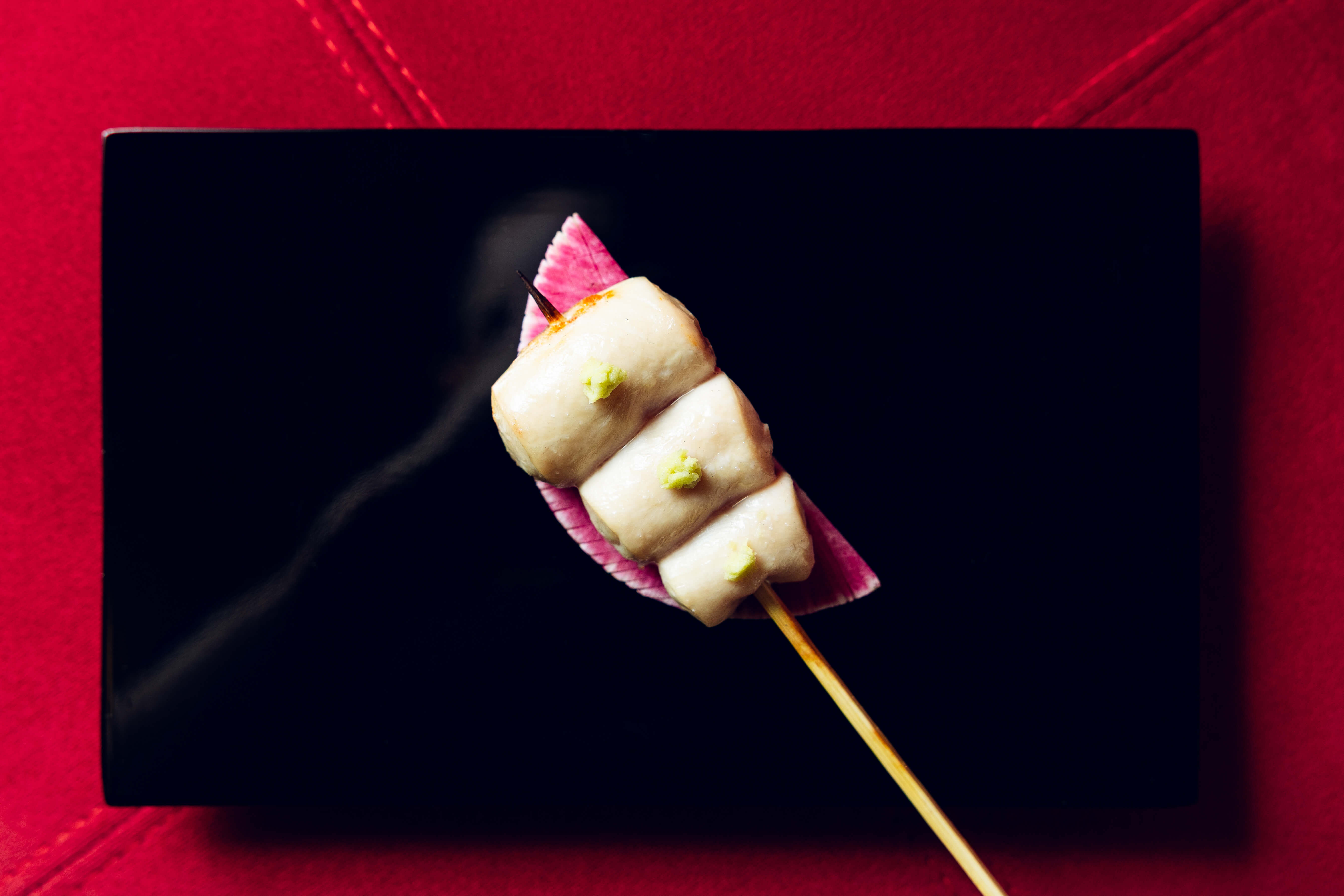 3-5分的半熟雞里肌，軟嫩絕艷。圖片提供／鳥力TORICHIKARA