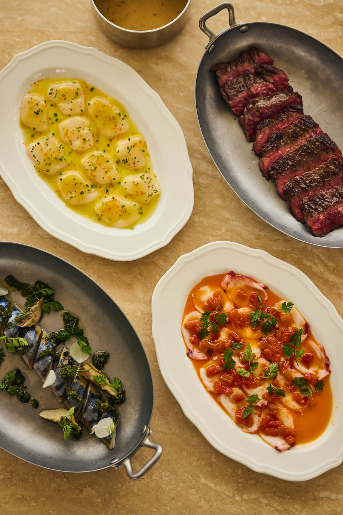 MMHG 湘樂餐飲集團傾力將美術館轉化為不僅能「視」與「聽」的場域，更是拓展成能「嗅」、「味」、「觸」的五感體驗據點。