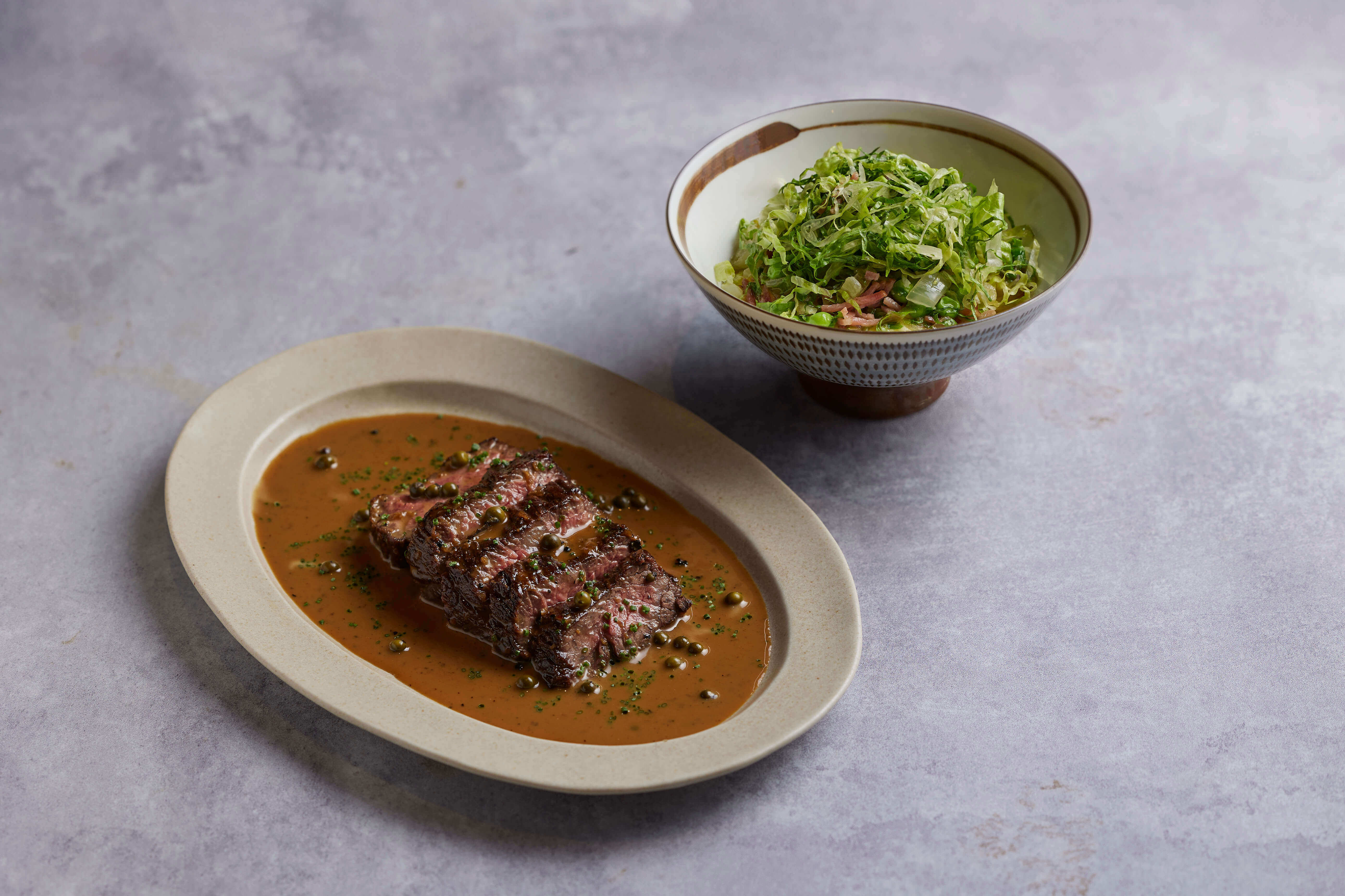 M9和牛翼板肉佐胡椒醬與馬鈴薯泥