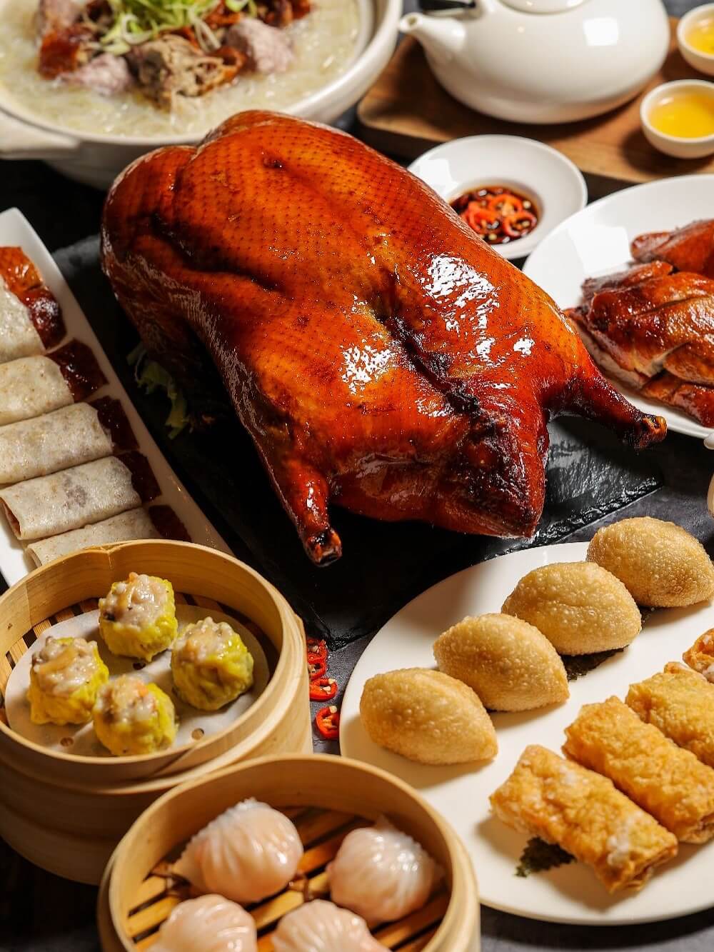 故宮晶華的御皇鴨與精緻港點，受到國內外老饕喜愛。圖片提供／故宮晶華