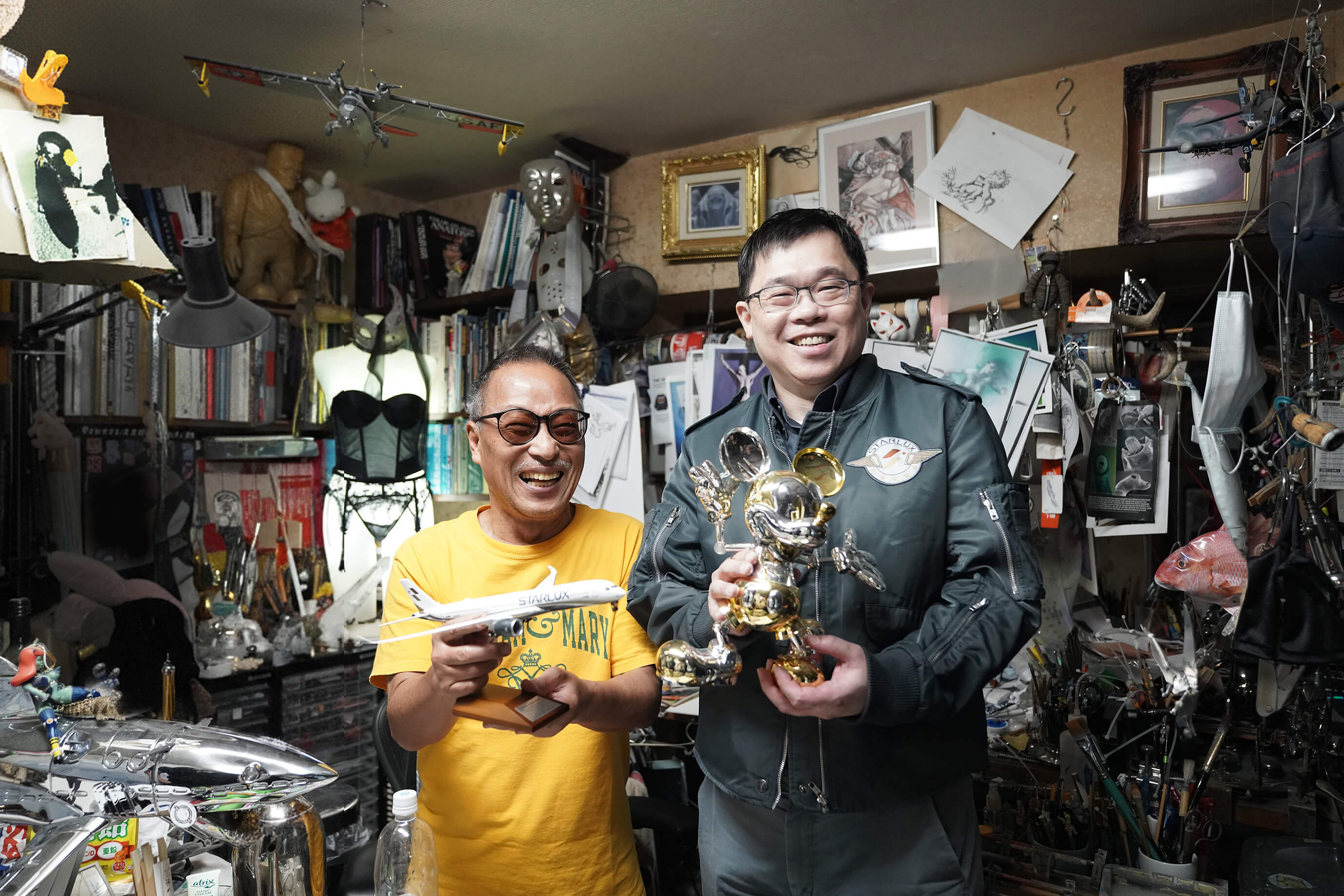 星宇航空董事長張國煒與藝術大師空山基，以「做沒人做過的事」的共同信念決定打造AIRSORAYAMA航空藝術作品。