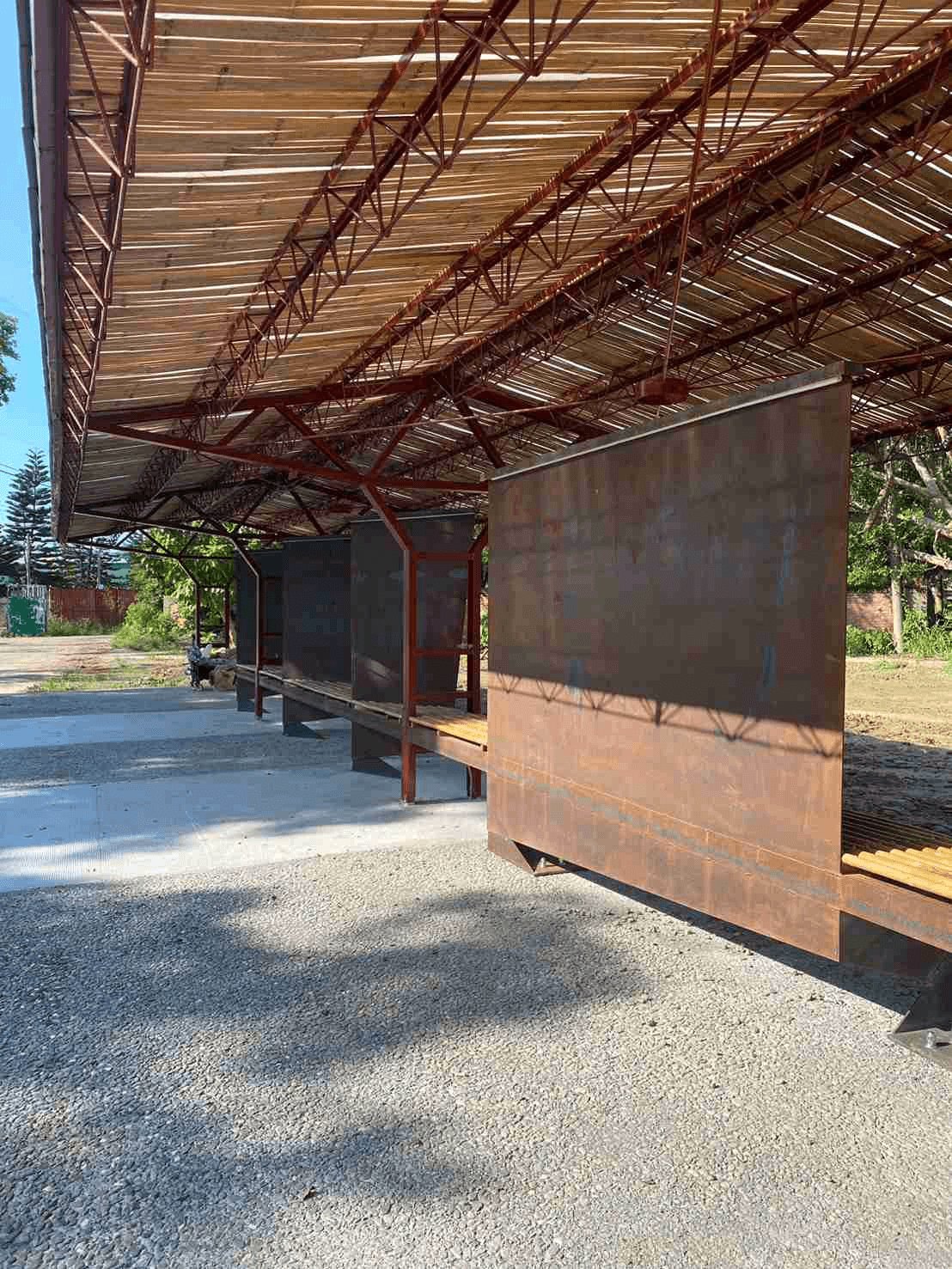 細緻的竹材建物都能在現場看到。