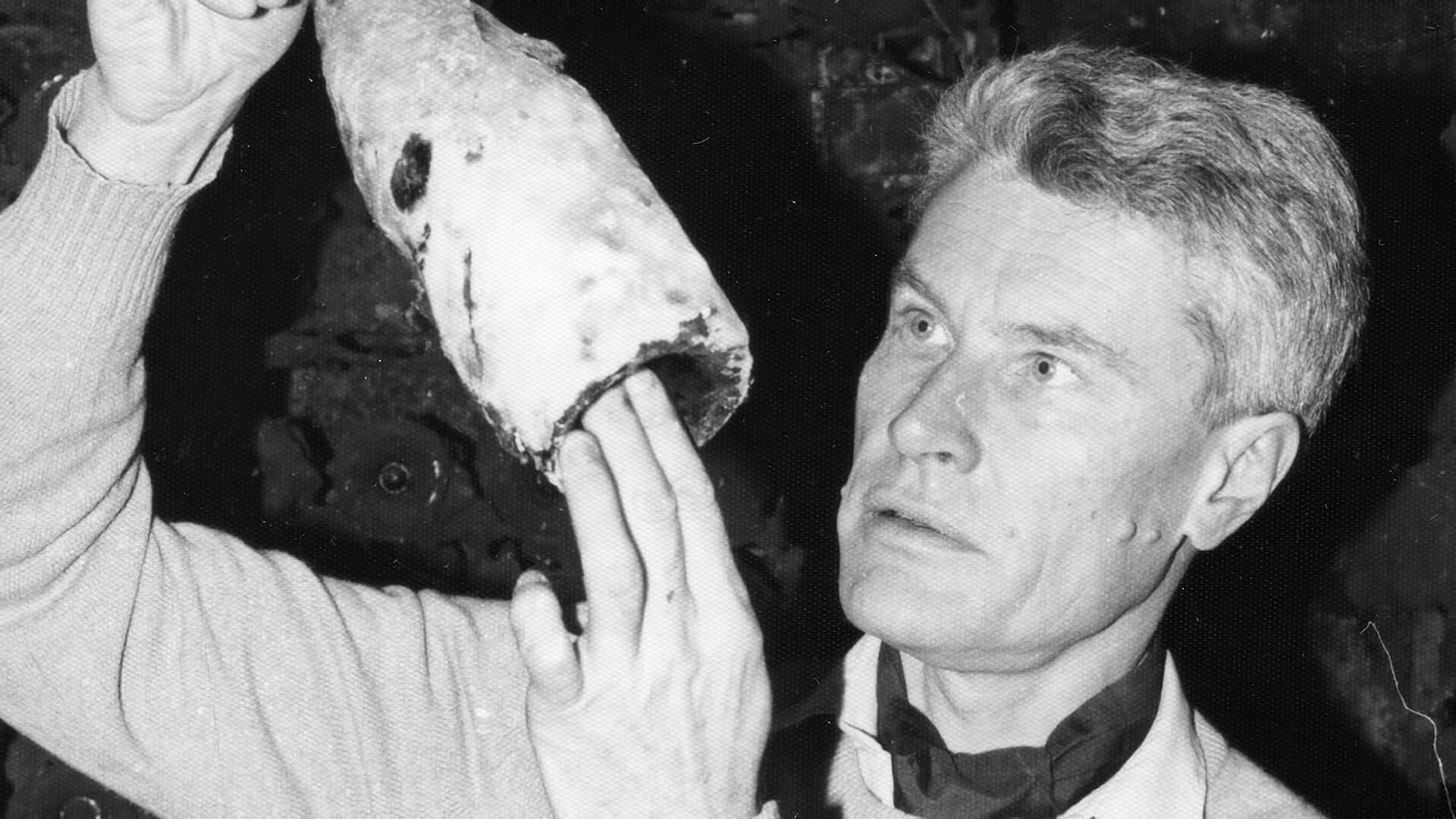 法國布根地知名釀酒師杜魯安，展示他的私人收藏。