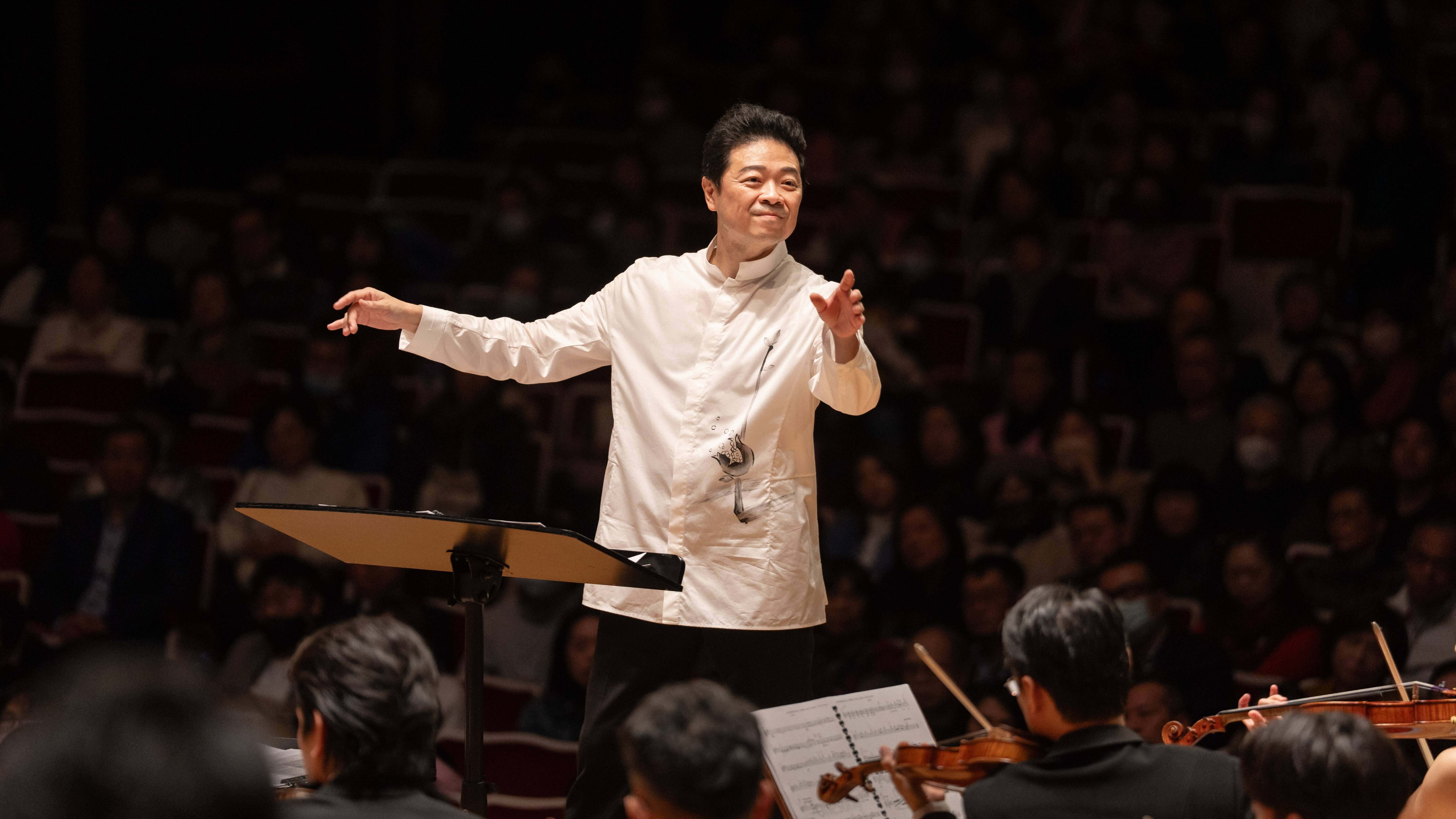 音樂會指揮 李哲藝 灣聲樂團音樂總監