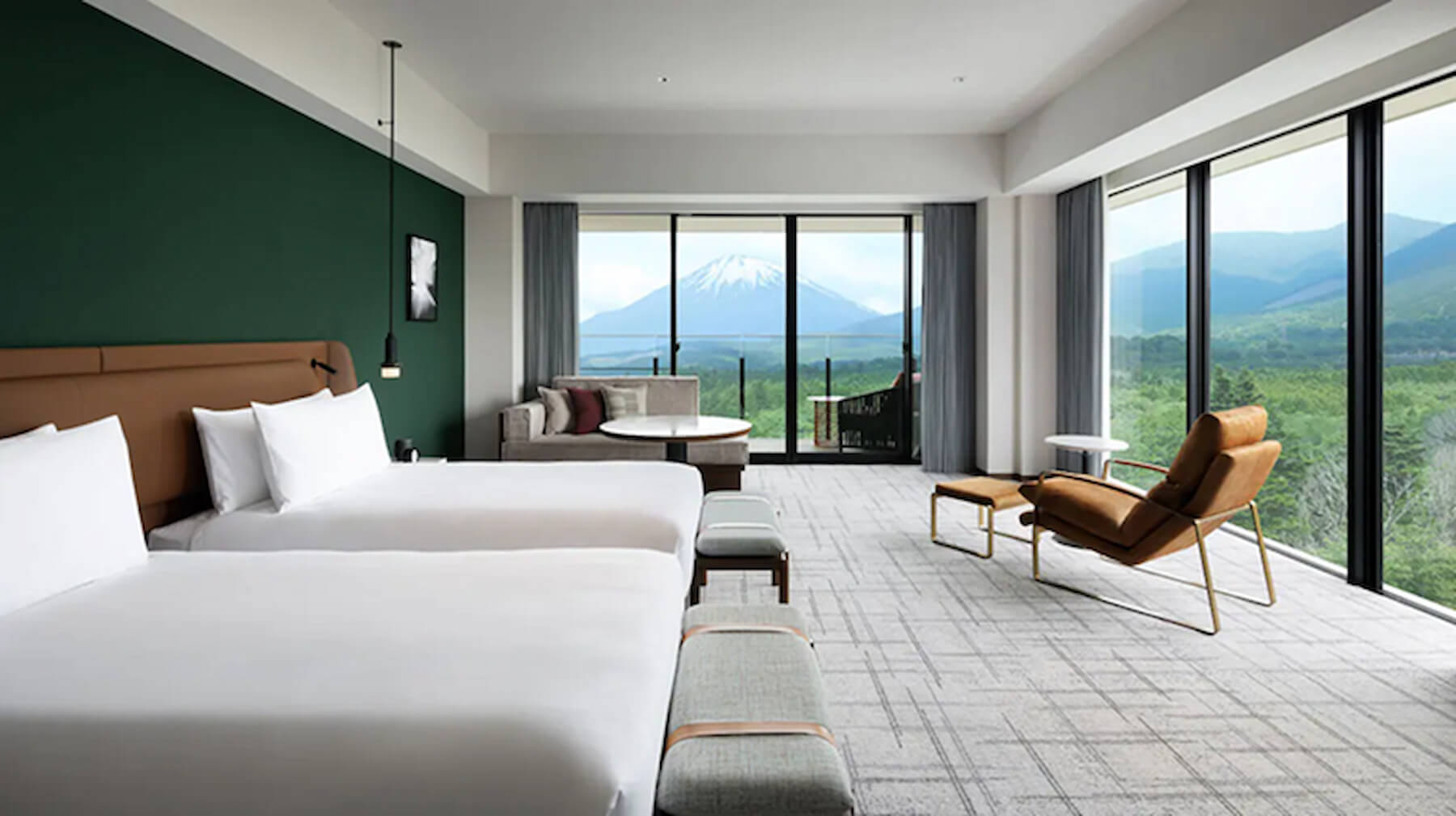 不想睡在賽道上，也可以選擇下榻 「富士賽道飯店（凱悅天地）」。（圖／樂天旅遊）