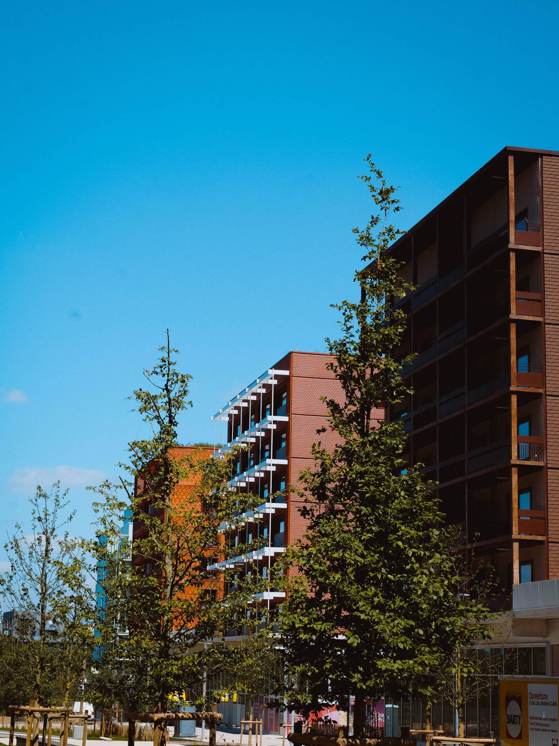 巴黎奧運選手村為節能設計,從建築本身到日後的使用都以環保為訴求。