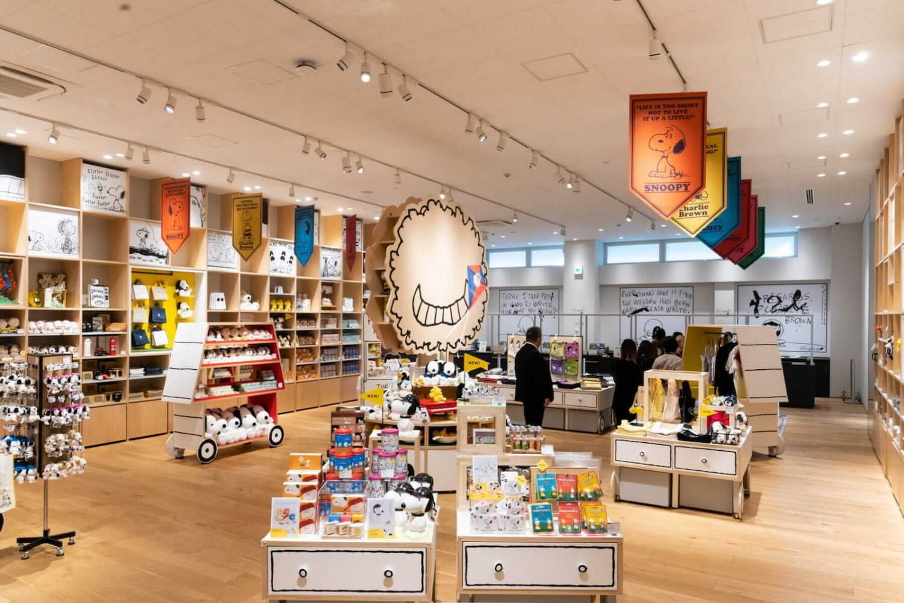 史努比周邊商店(圖/Snoopy Museum Tokyo)
