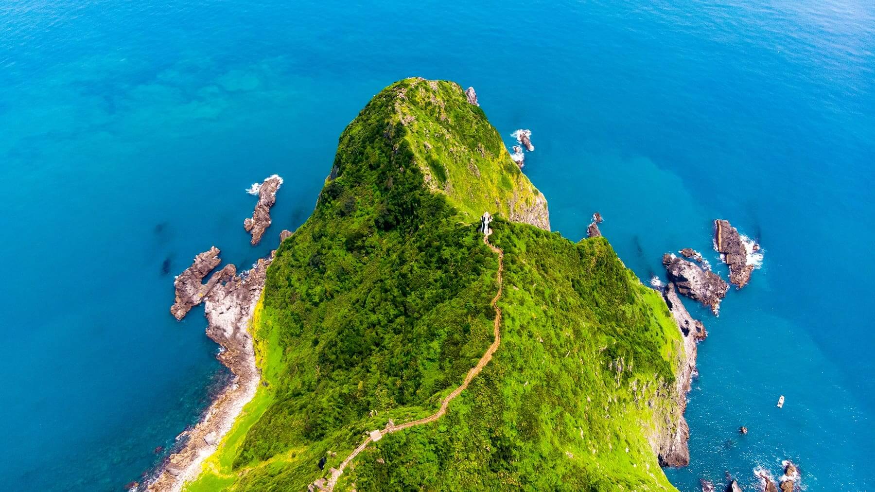 基隆嶼是熱門觀光景點，但登島時間有期間限定（圖／基隆市政府－基隆旅遊網Facebook）