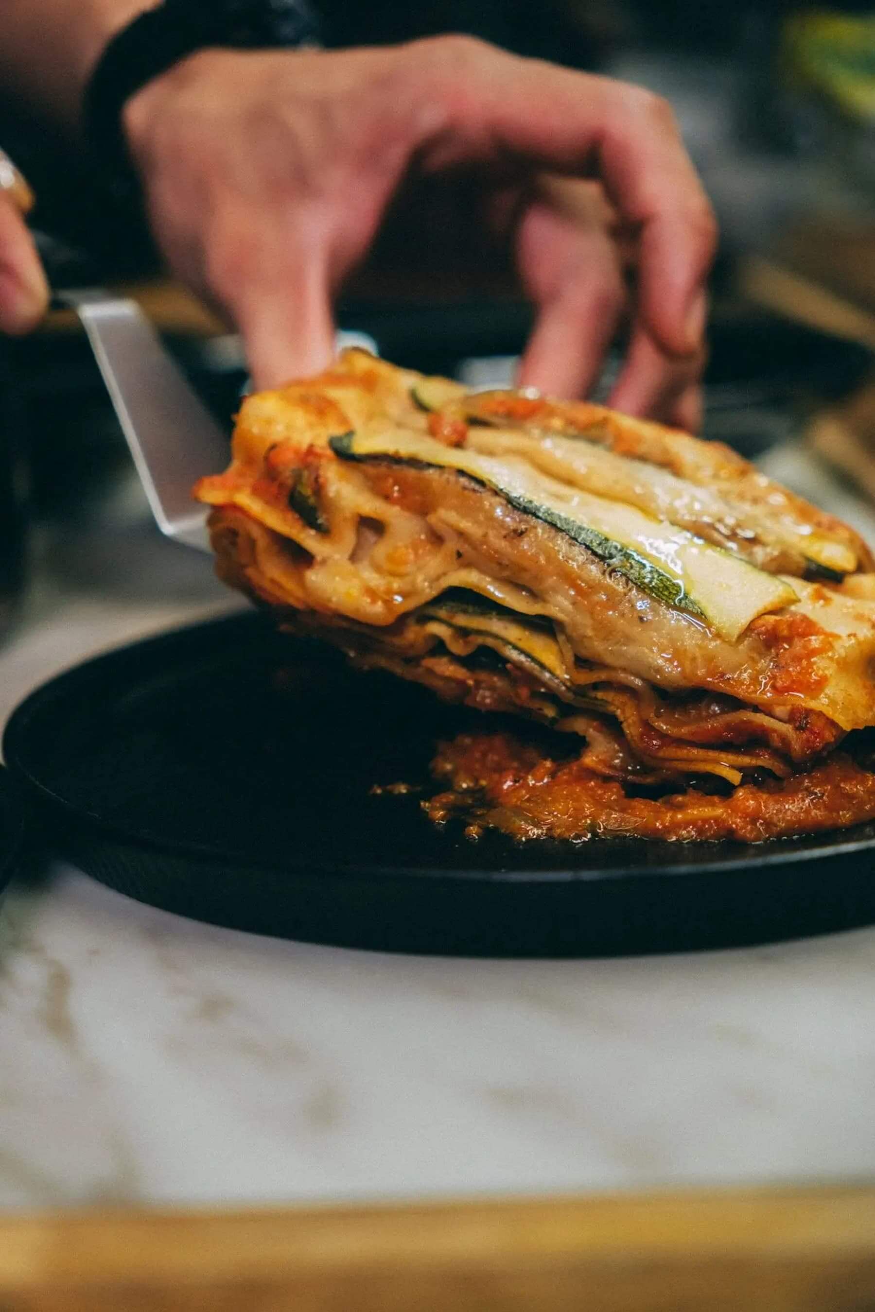 電影《料理鼠王》中，最後端上的那道「普羅旺斯燉菜」，其實是法國家家戶戶常做的家常菜。（圖片來源／灃食公益飲食文化教育基金會提供）