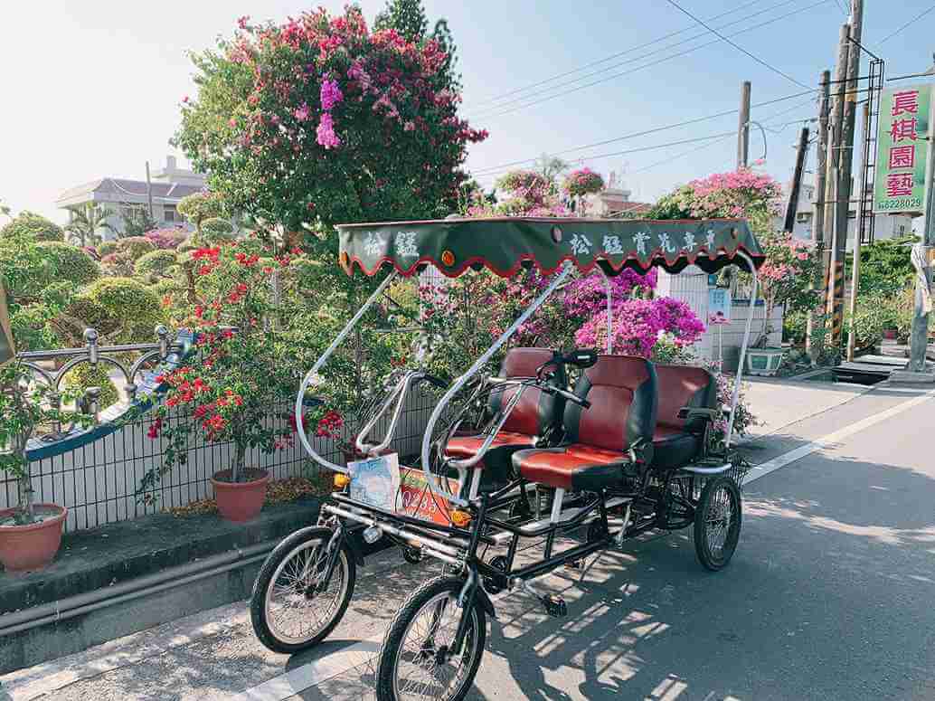 旅人可以租借一台四輪敞篷協力車，沿著環園道路悠閒漫遊。圖片來源｜欣傳媒資料庫