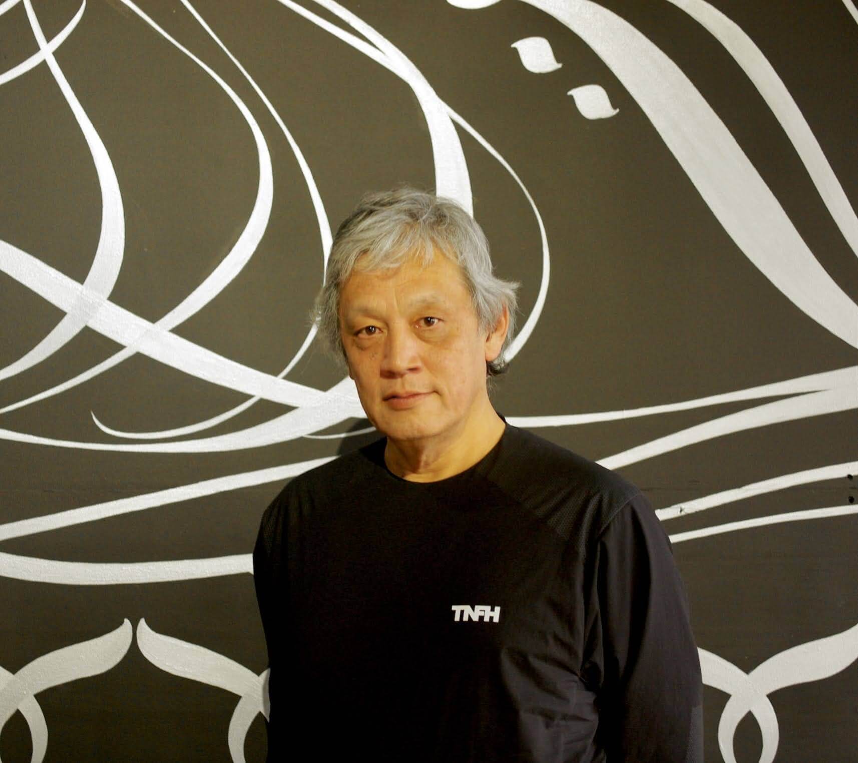 西野慎二郎擔任策展人。