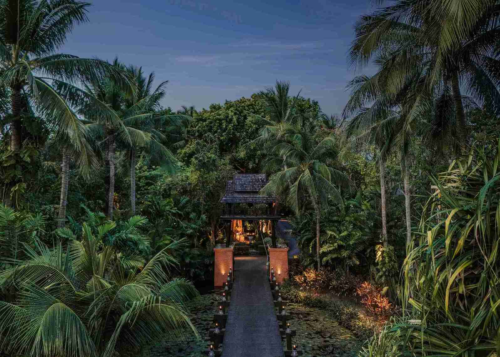 《白蓮花大飯店》第三季曾在蘇梅島波普安納塔拉度假酒店取景。圖片來源｜安納塔拉酒店