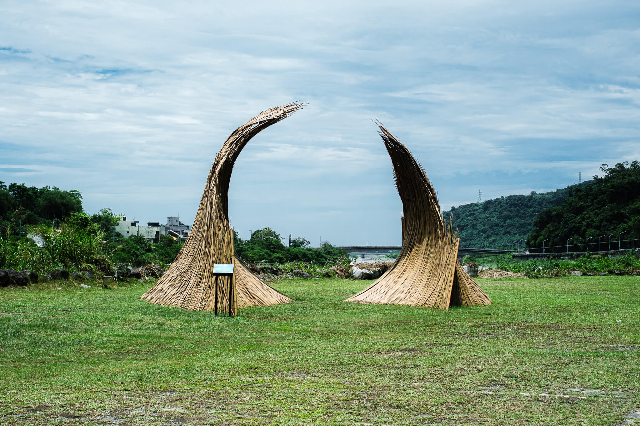 李蕢至的《氣鏡之門》