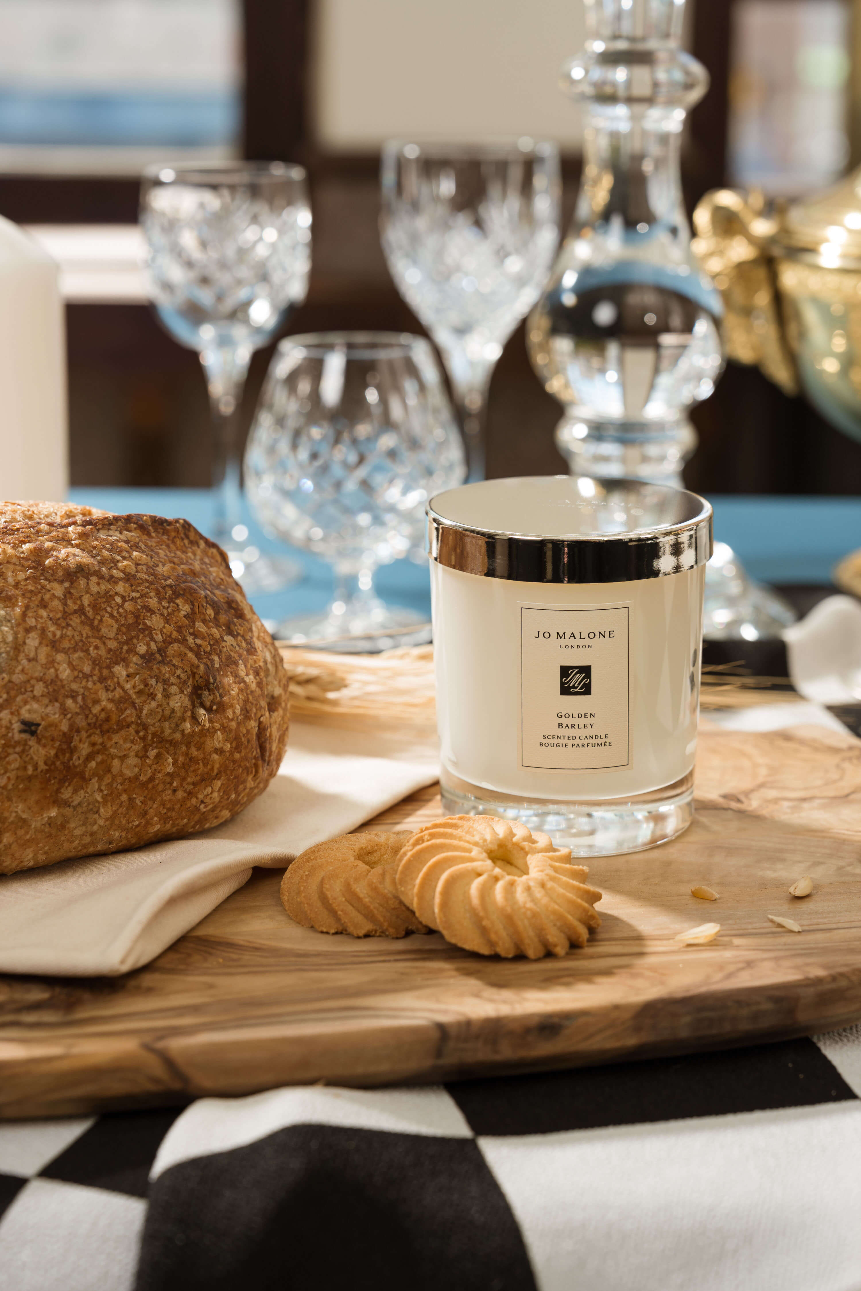 香調結構： 大麥 / 香草