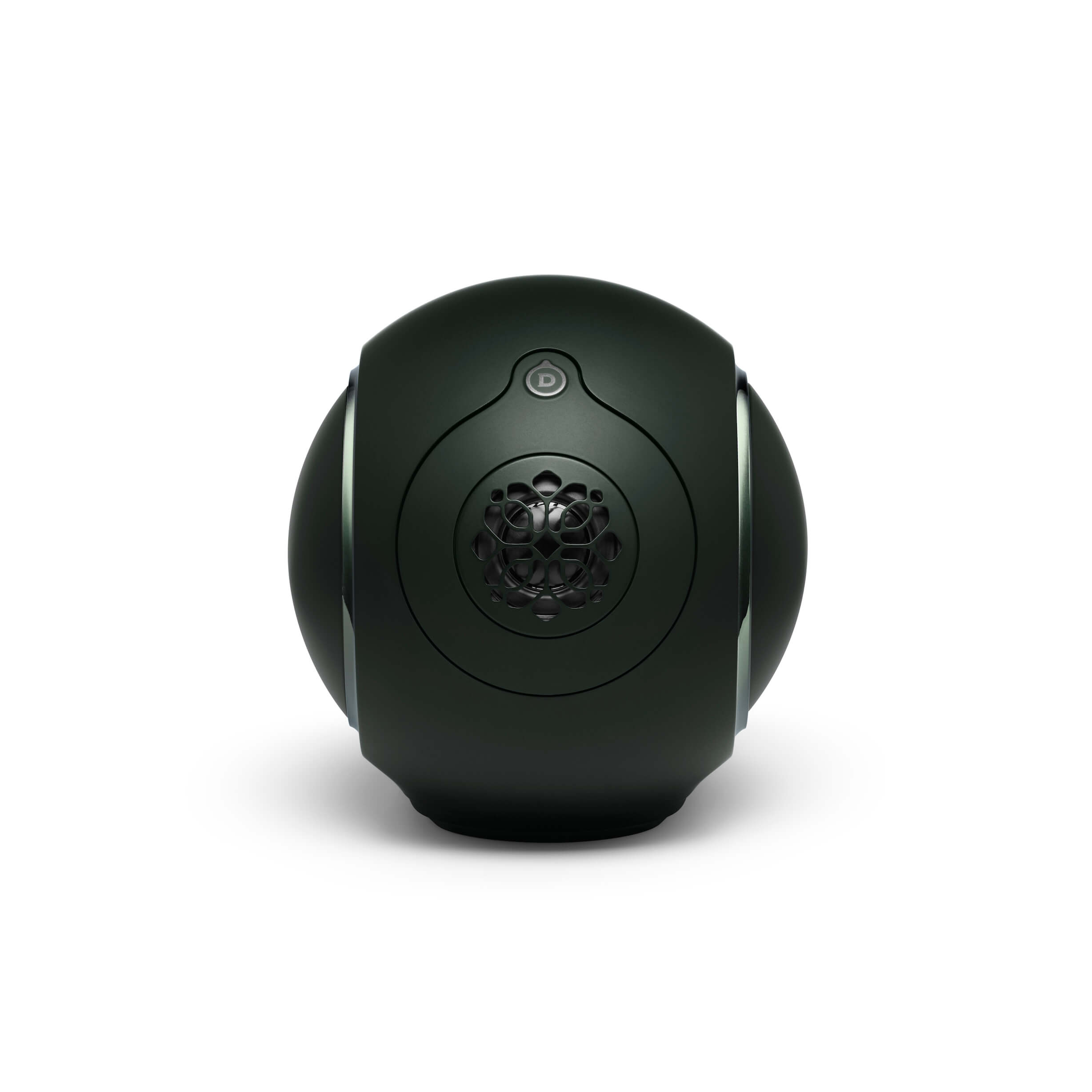 Deep Forest 深林霧黑 黑色光澤側板中透出深綠光影，沈穩內斂且富層次感。