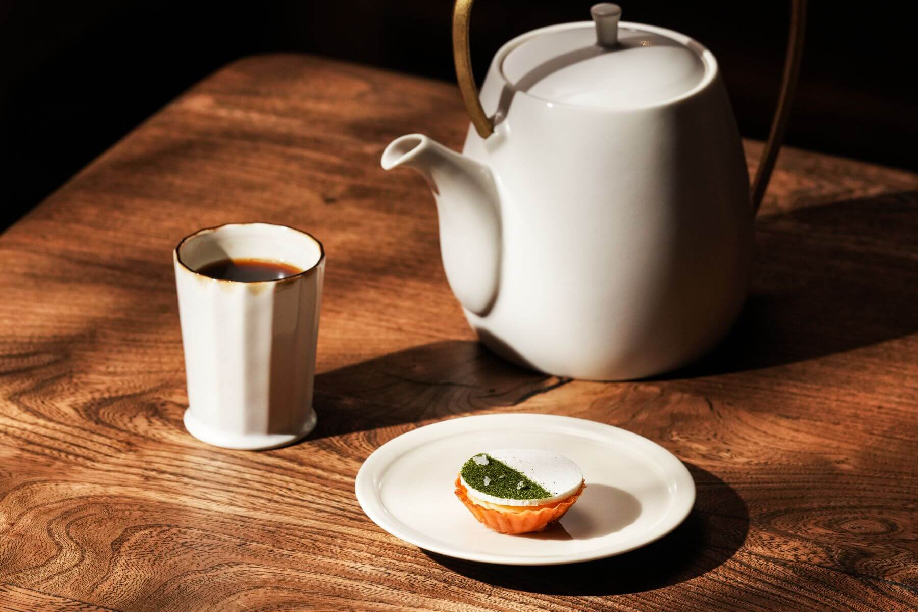 「二苒。藝伎系列・Yuzo・熱壺泡｜薄脆派皮／檸檬／海苔」。