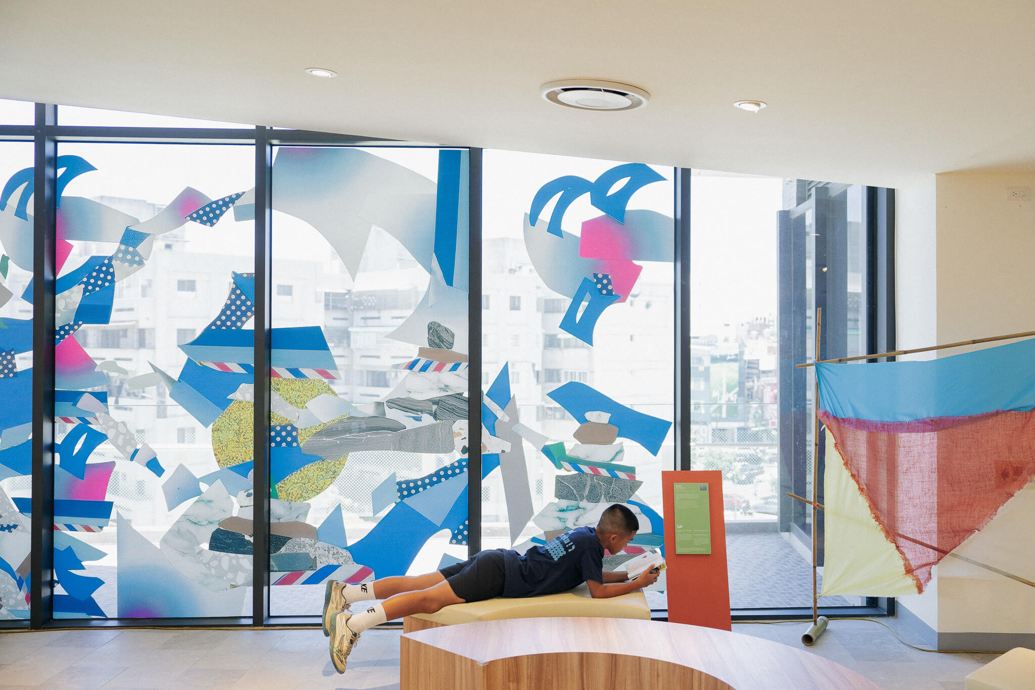 吳芊頤作品「疊石航線」