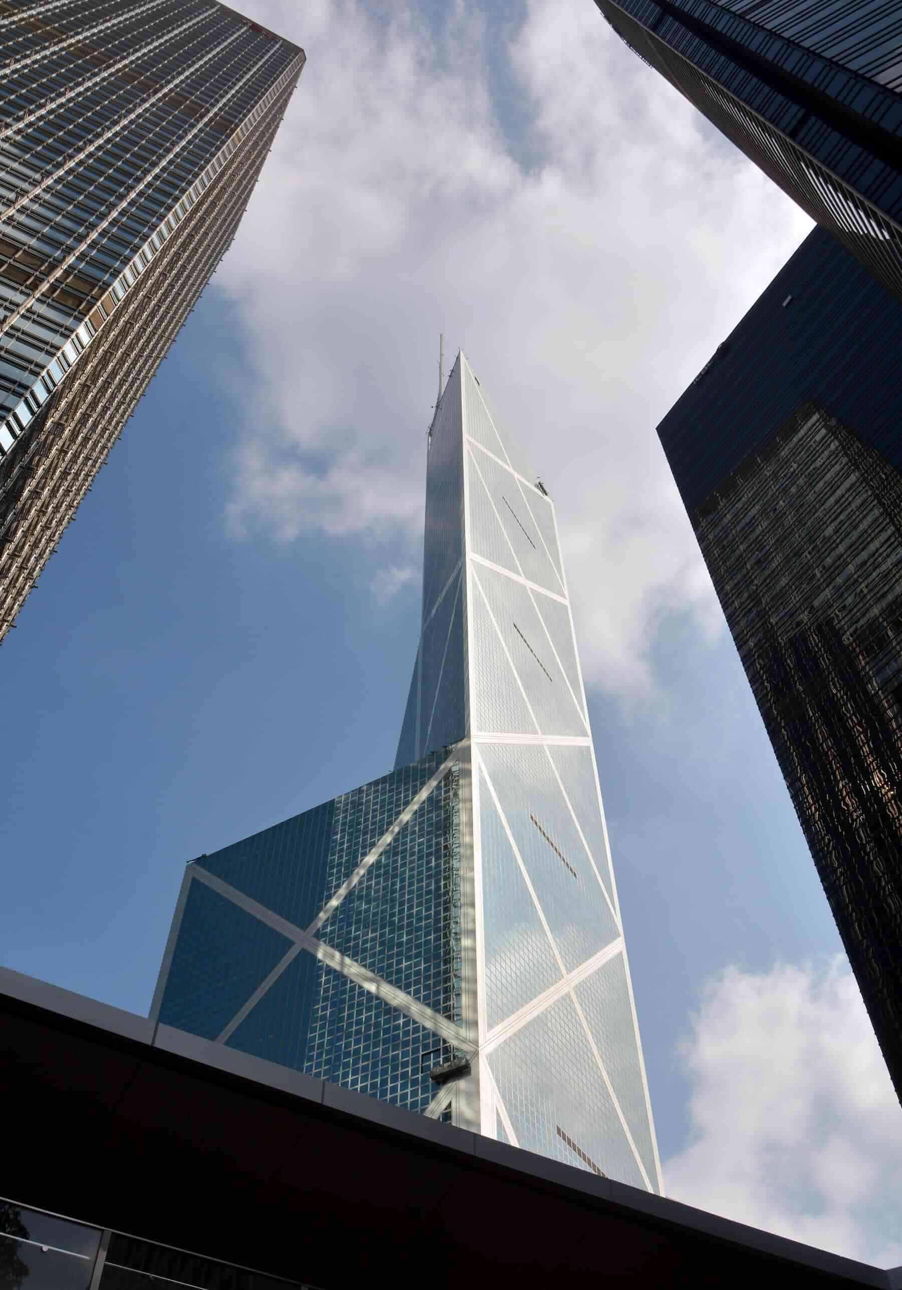 興建於1985到1990年的香港中銀大廈。©Dave Colmane/ Shutterstock.com