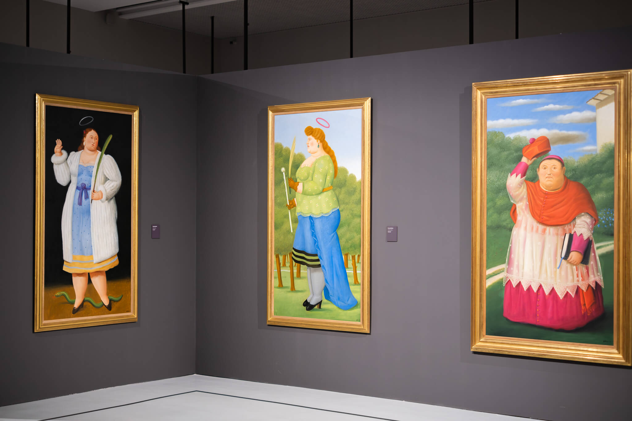 波特羅作品現於 IMBA Theatre 展出，六月將於台灣以完全不同的形式展出呈現，圖為新加坡「IMBA」展場／攝影：鄭琮諺