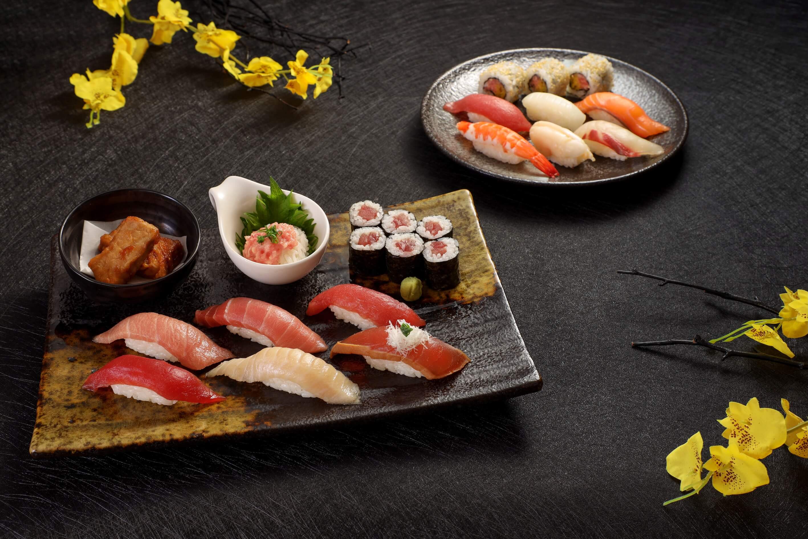 壽司盛合皆以高級食材黑鮪魚，帶來價格樸實的奢華饗宴。