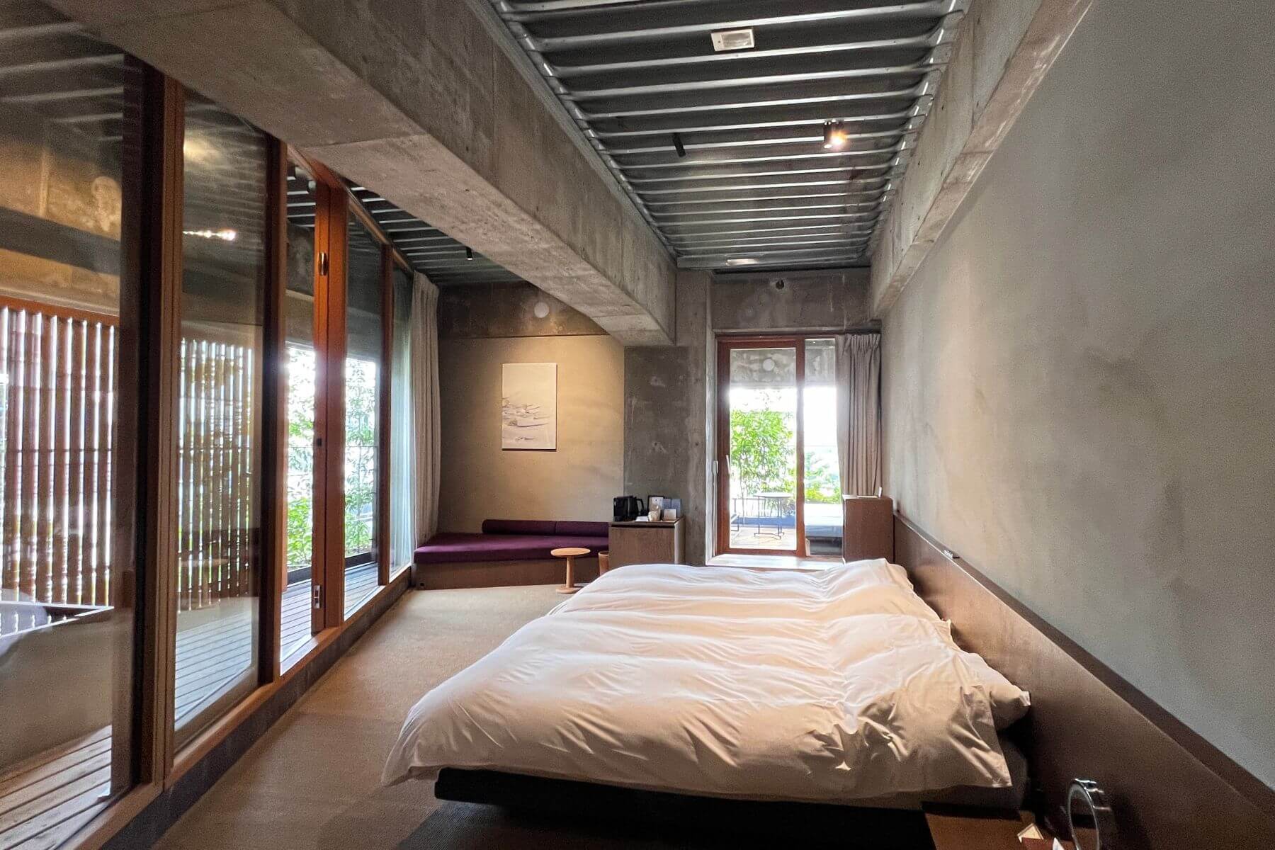 松本十帖附湯屋的房間。