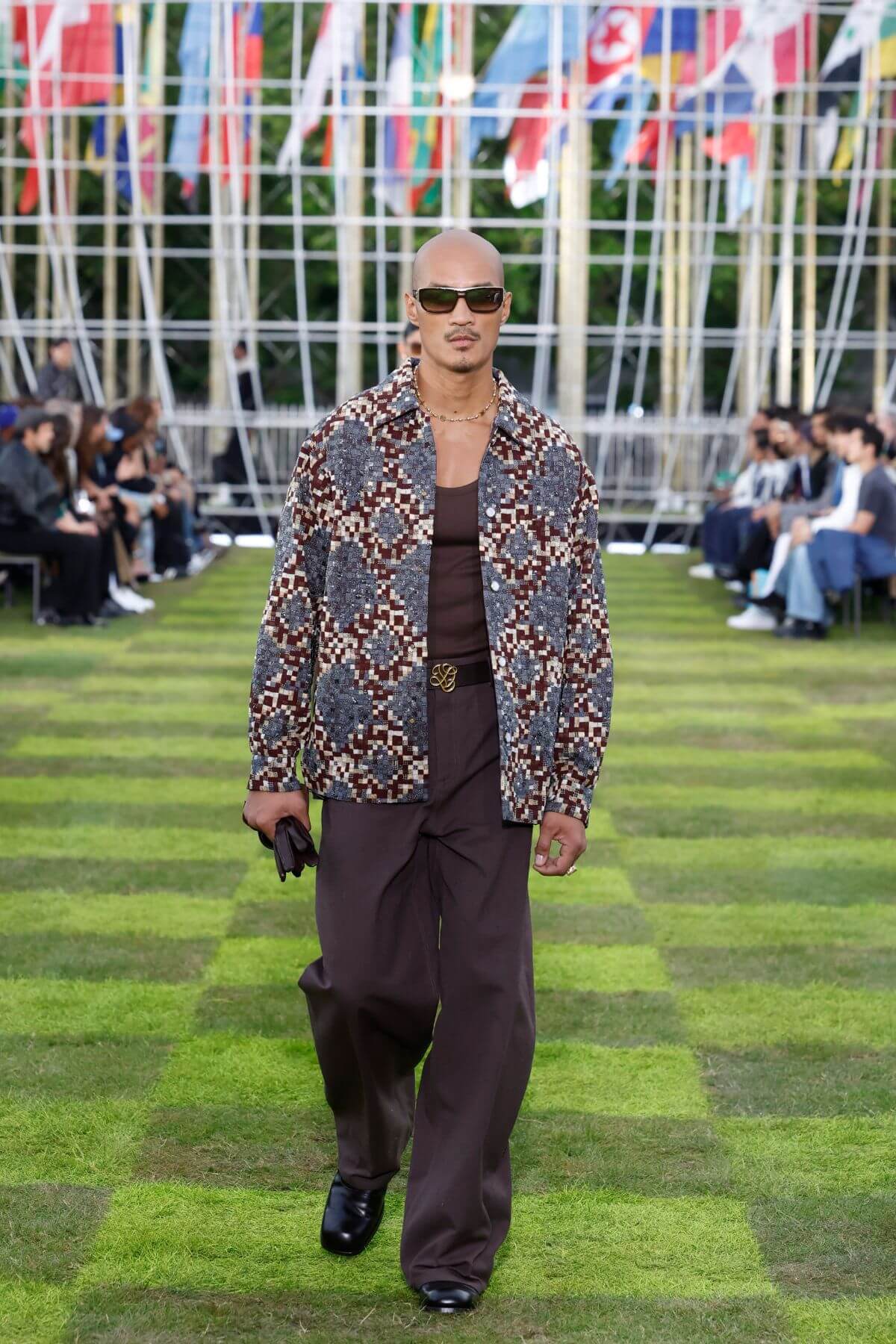 LOUIS VUITTON MENrsquo ＿SPRING SUMMER 2025 LOOK 39