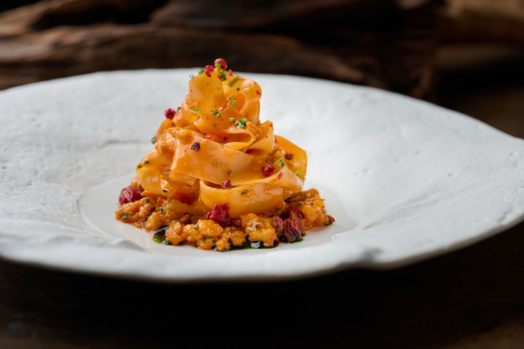 軟絲｜自製香料香腸｜紅甜椒。