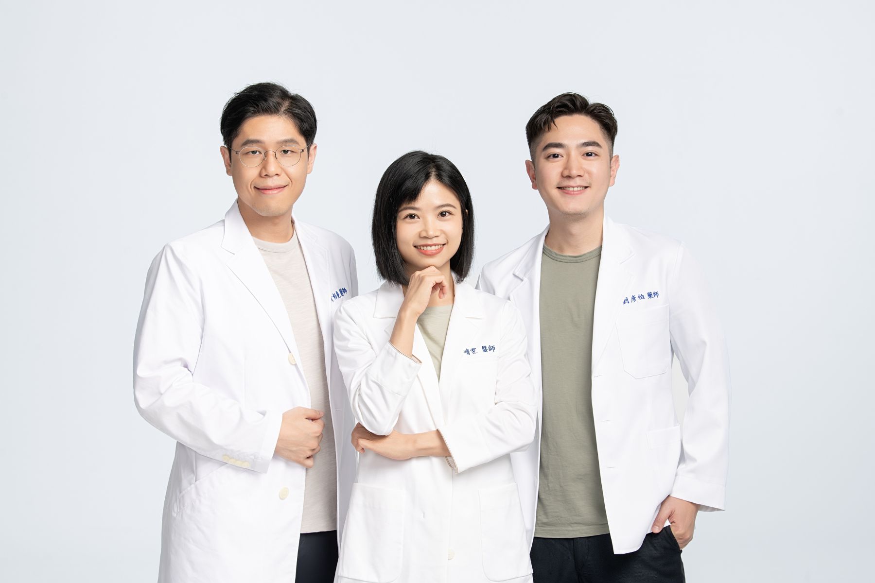 分子藥局劉彥伯藥師、功能醫學黃柏堯、林靖雯醫師。