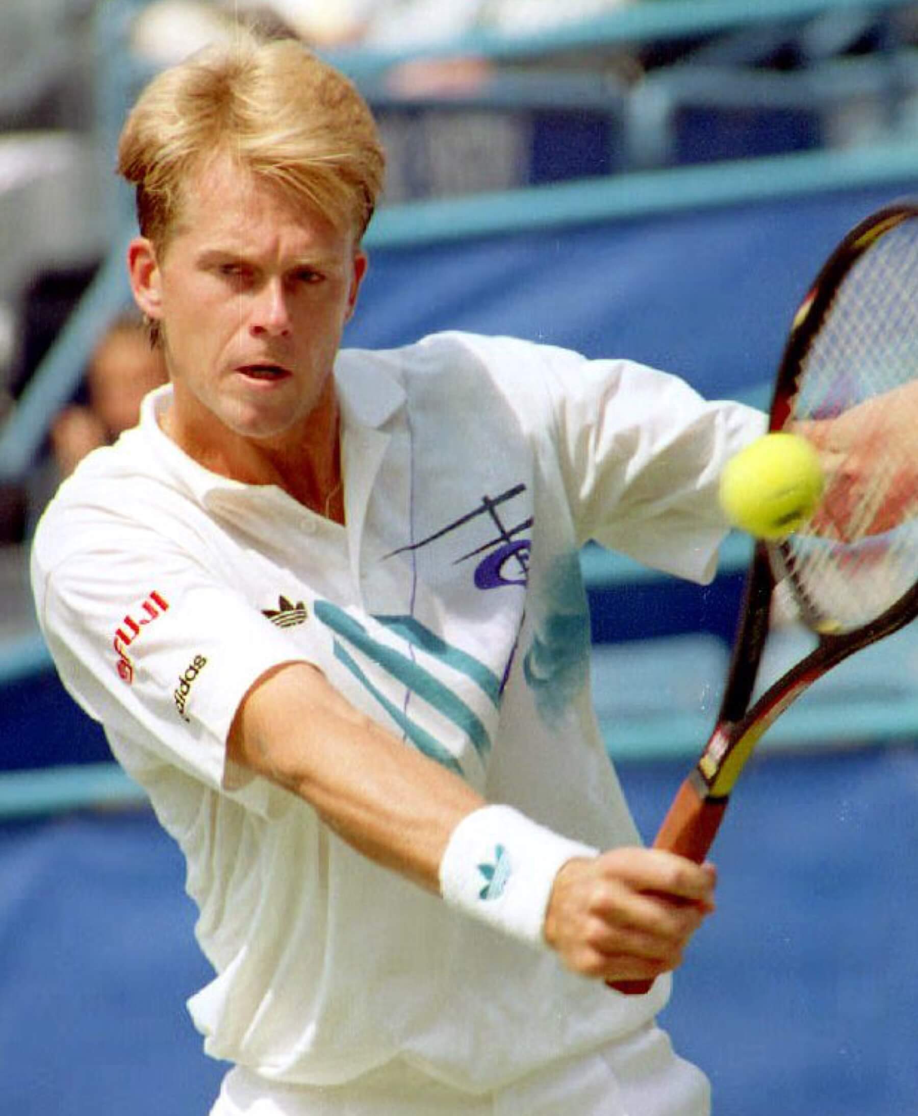 勞力士代言人斯特凡· 艾柏格（STEFAN EDBERG）在1992年美國網球公開賽 反手擊球