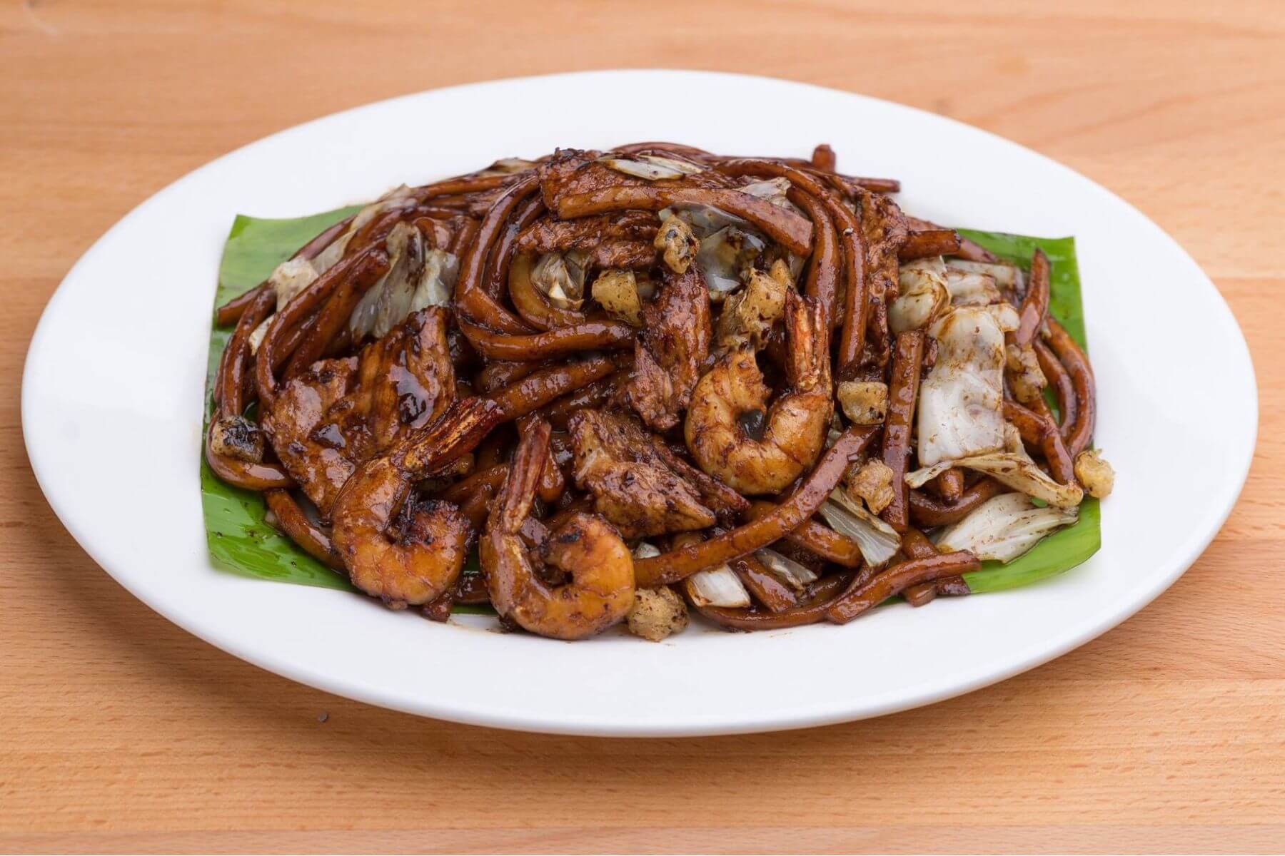 吉隆坡福建麵創始者金蓮記「招牌碳炒福建麵」。（圖/金蓮記Kim Lian Kee Hokkien Mee）