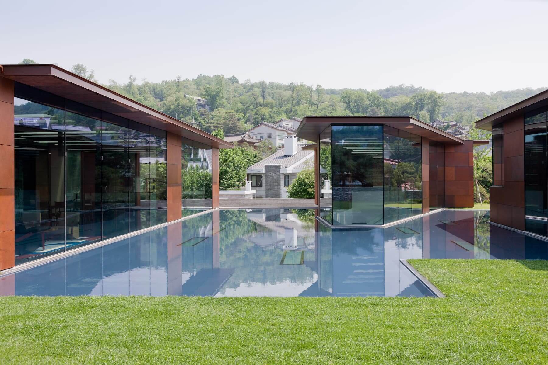 Daeyang Gallery and House的基本幾何形式，其靈感源自作曲家 Istvan Anhalt 於1967年為樂譜所繪的一幅草圖「模組交響曲」（Symphony of Modules) ©Iwan Baan 