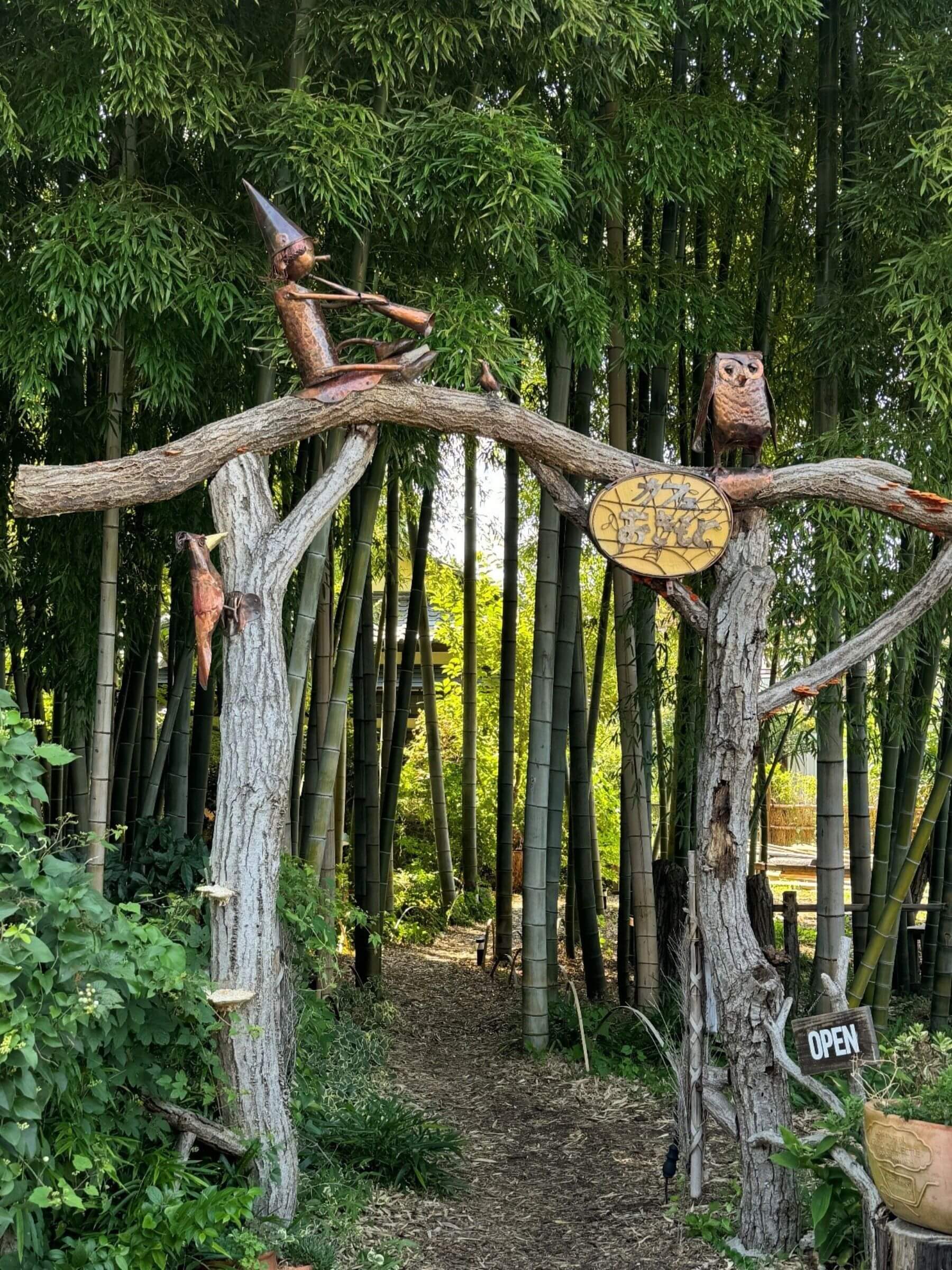 CAFE OKIMOTO有特色的看板。（圖片／CAFE OKIMOTO）