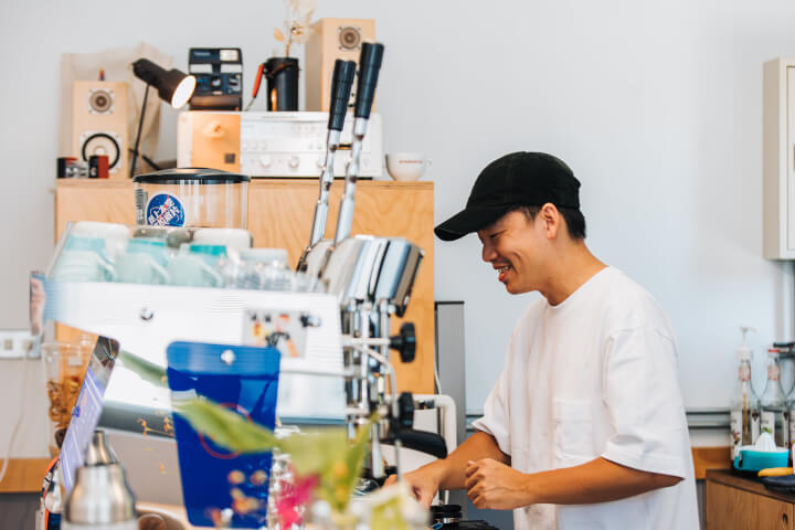 FLOW CAFÉ創辦人Ken：外地到本地的人文日常觀察