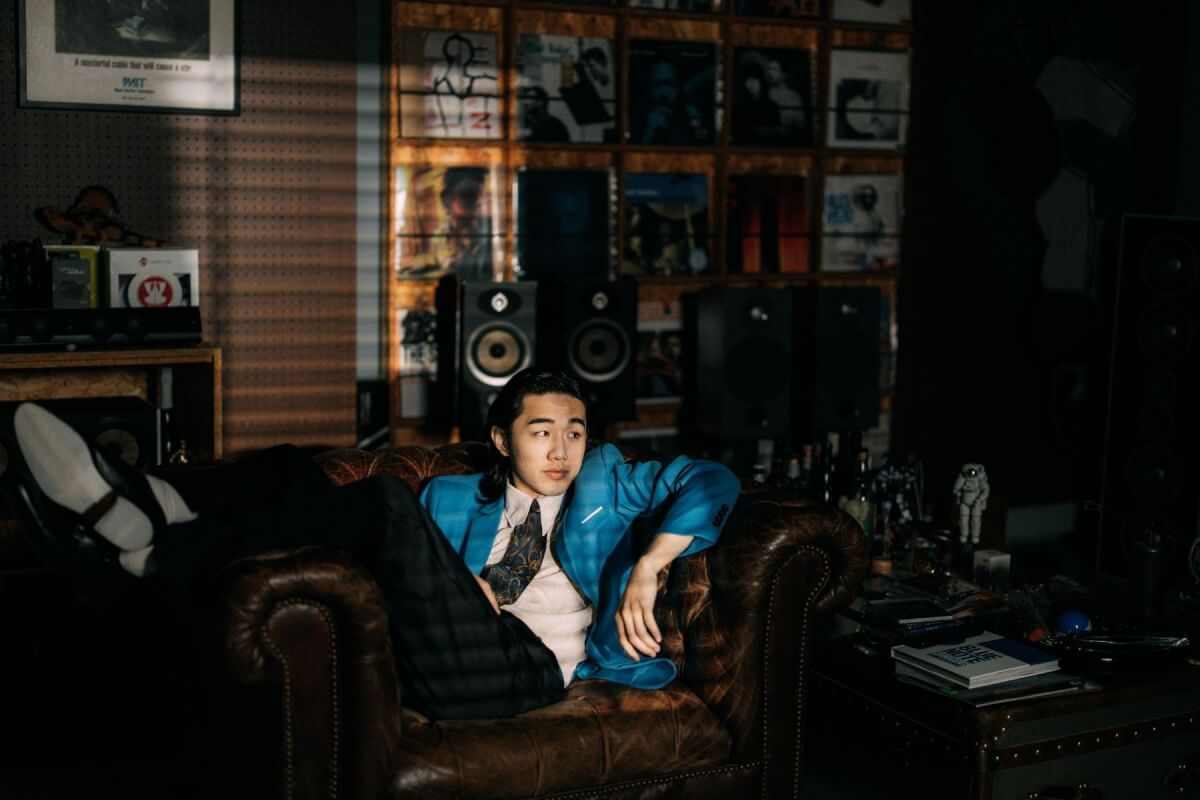 屁，但不能油條：李權哲如何成為今年最受注目的音樂人？