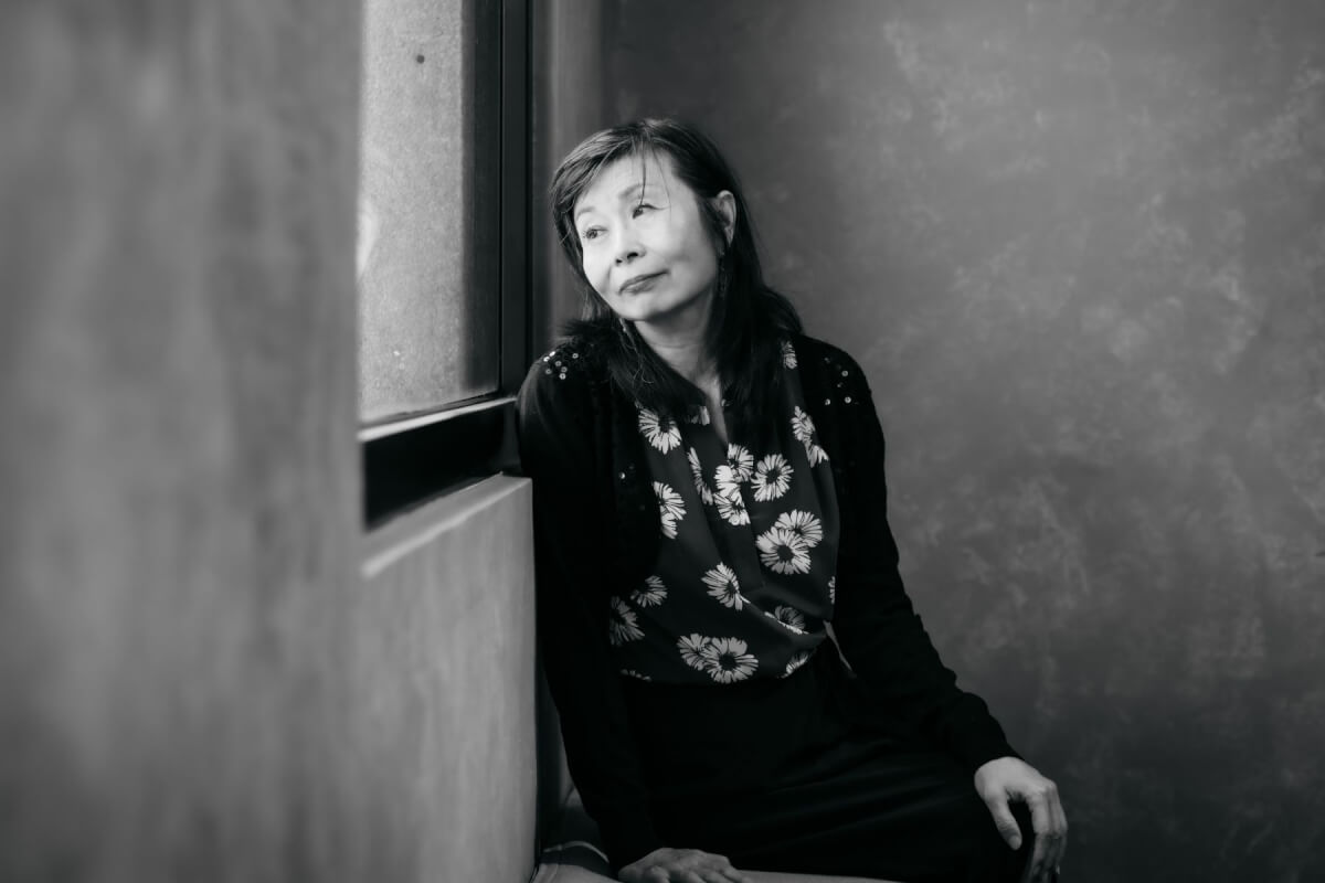 平路：戳破表面，用文字勾勒真實的稜鏡