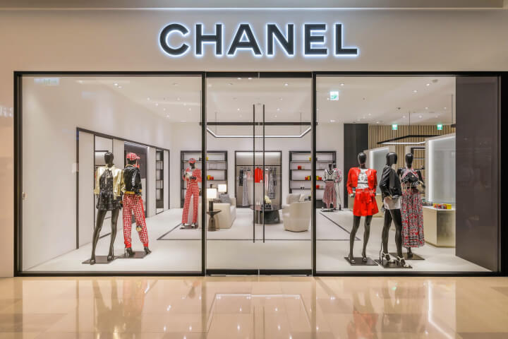 香奈兒限時概念店台中登場，探索2023春夏的優雅與美式風情