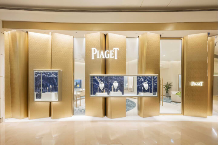 PIAGET全球首間形象概念精品店於台北101開幕，宛如一件碩大頂級<mark>珠寶</mark>作品