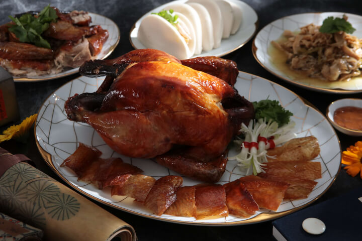 食在臺北:品嚐城市的靈魂滋味/Savoring the Spirit: A Journey Through Taipei's Flavors
