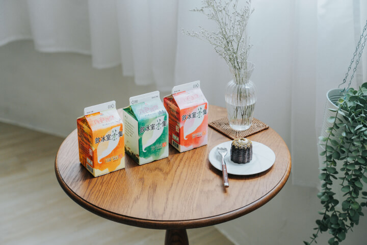 鄭宜農 × 飲冰室茶集為「愛」寫詩，在愛自己的旅程中尋找綠洲