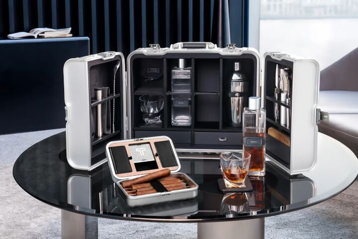 航空級工藝遇上奢華設計:TUMI 50週年概念店登台,19 Degree鋁合金系列重塑旅行美學