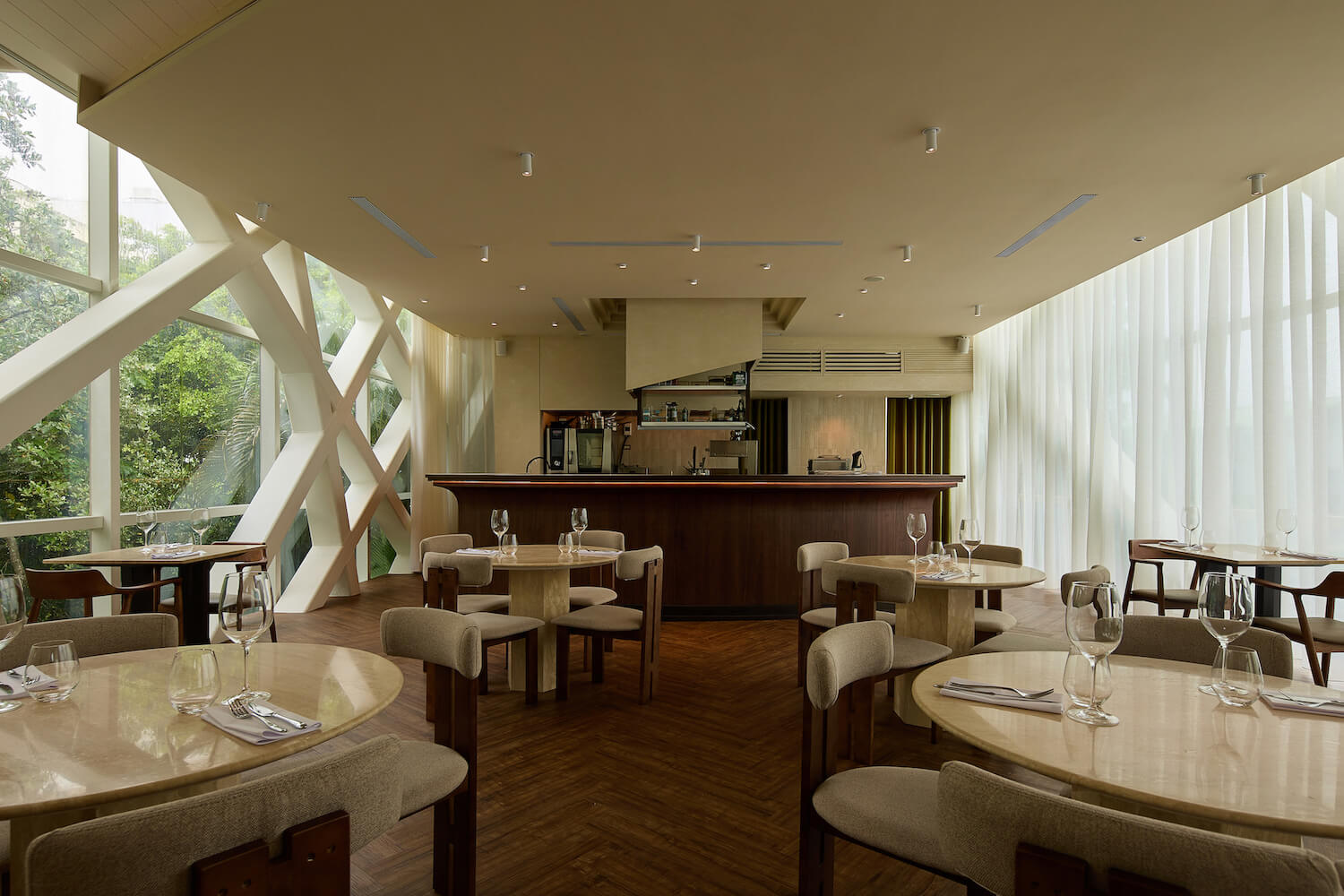 北美館裡的法式餐桌：Bonami ＆ Rolling Dough 如何重新定義美術館餐飲體驗？