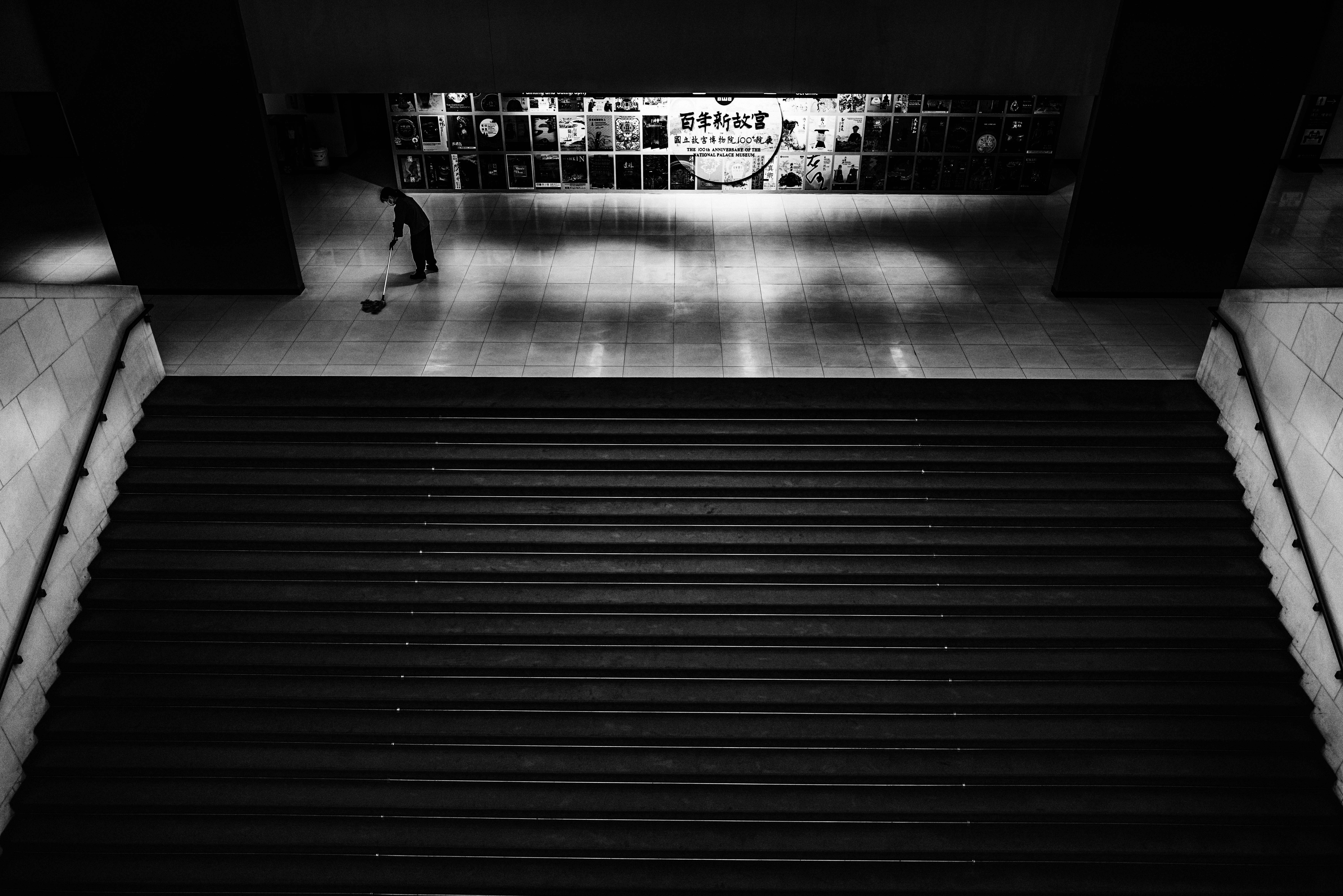 故宮×徠卡雙百年對話：黃俊團、蔡定邦用鏡頭凝視千年文物