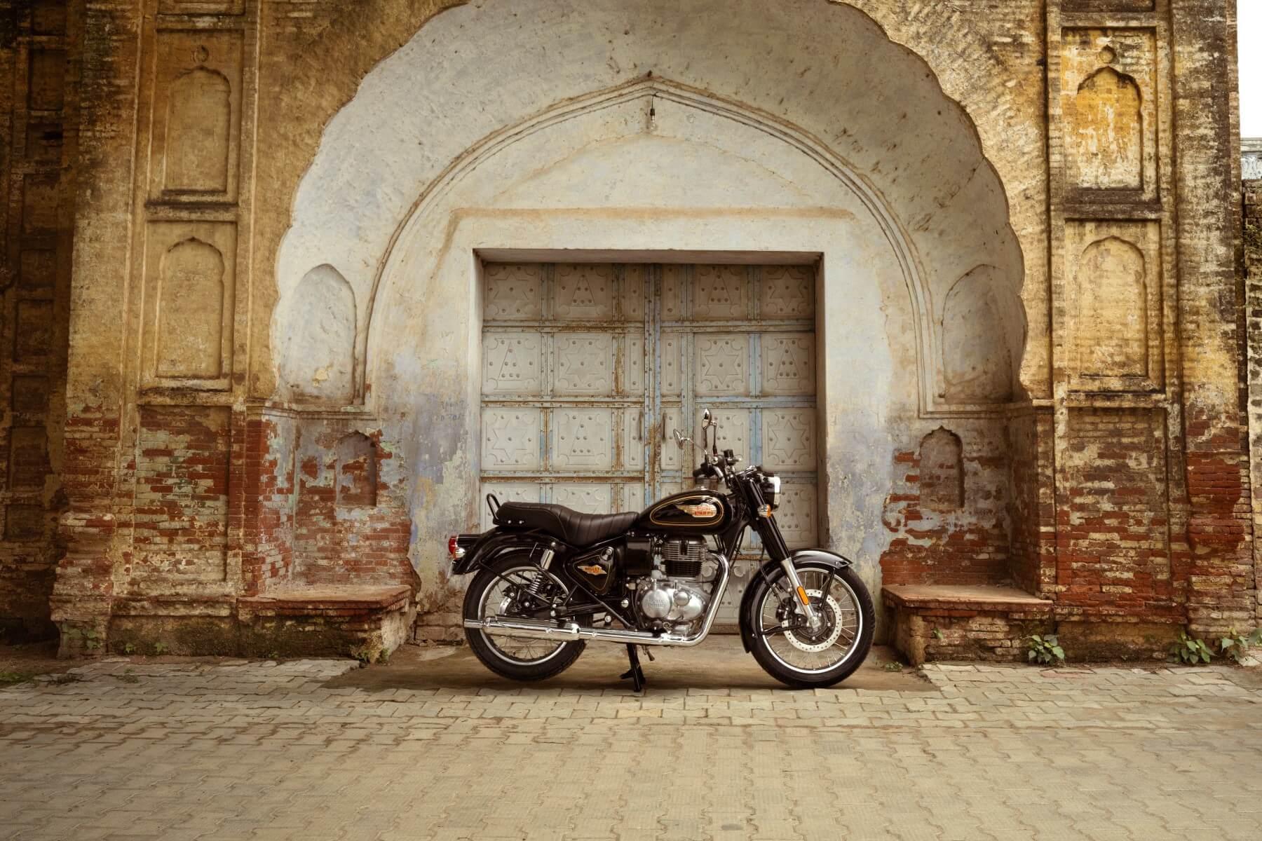 英國歷史最悠久的重機品牌Royal Enfield——體驗英倫個性街車，台灣首間旗艦店於新竹開幕