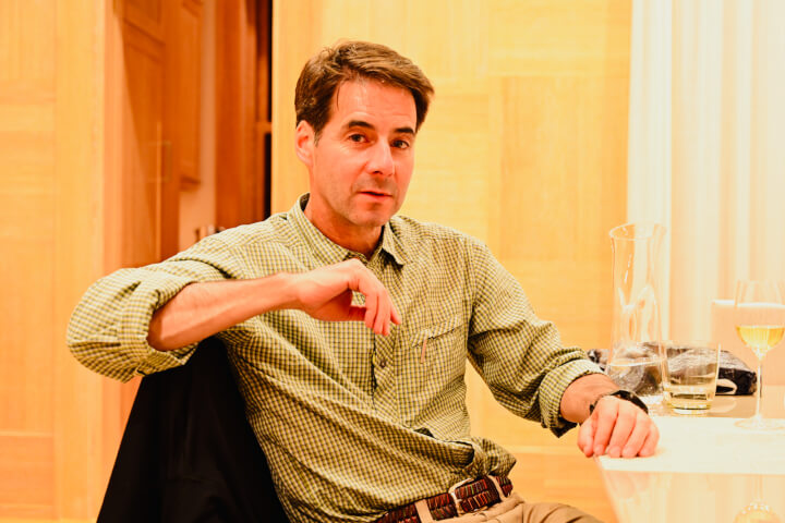 「一切都改變了，一切也都沒有改變」：何偉與他的中國書寫