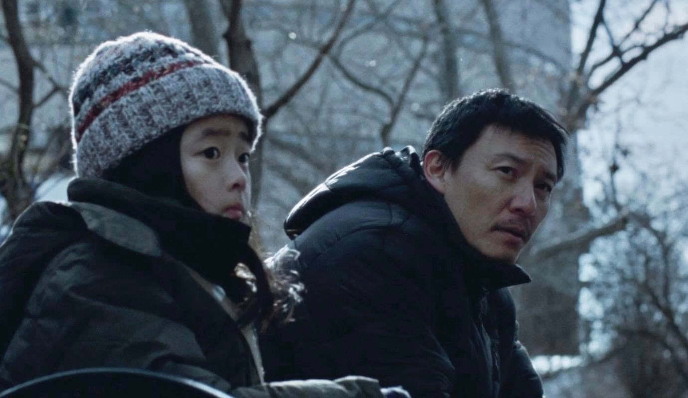 張震金馬影帝得獎之作《幸福之路》，演活殘酷現實中無聲掙扎的外送員父親